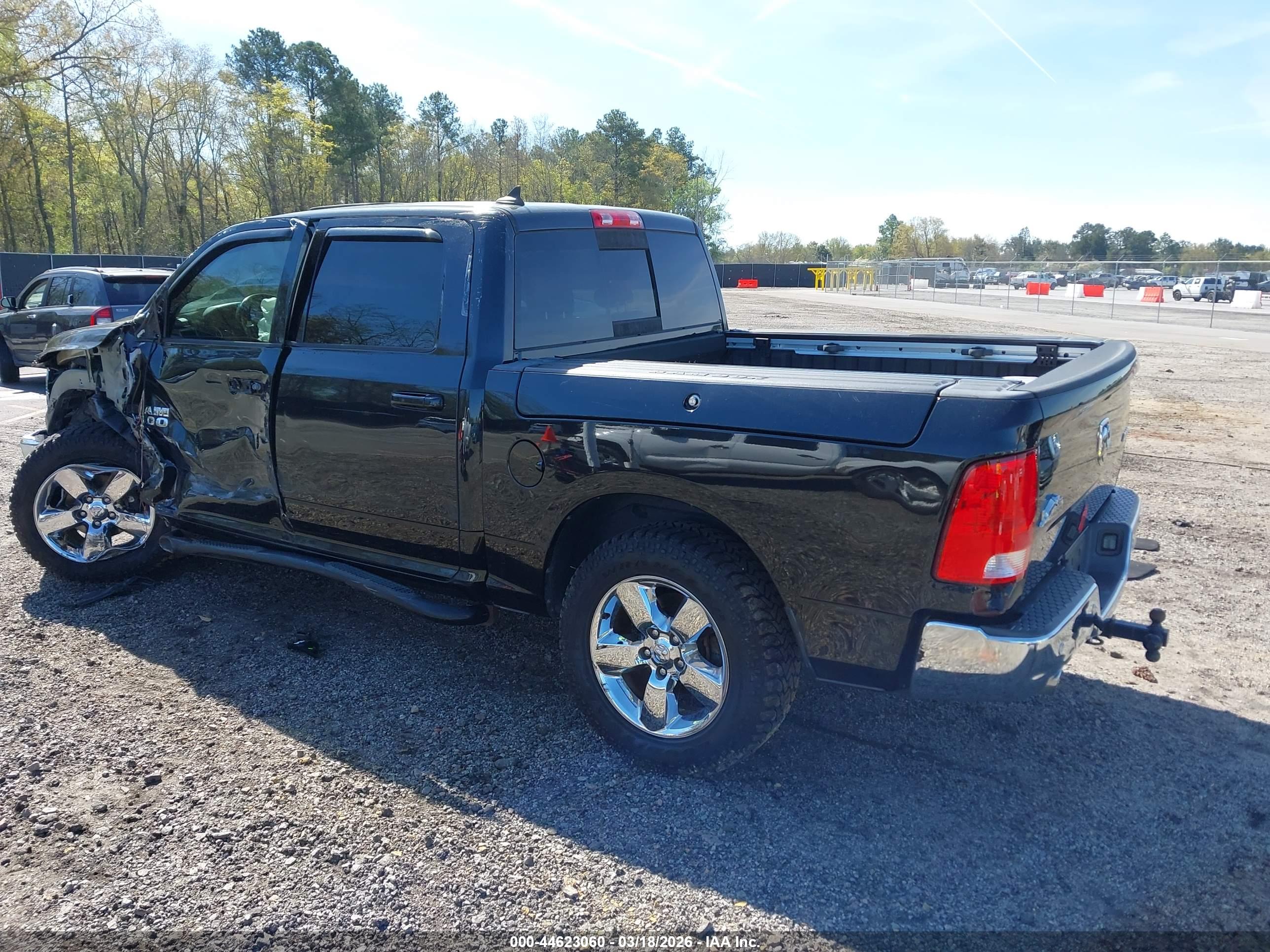 RAM 1500 image 3