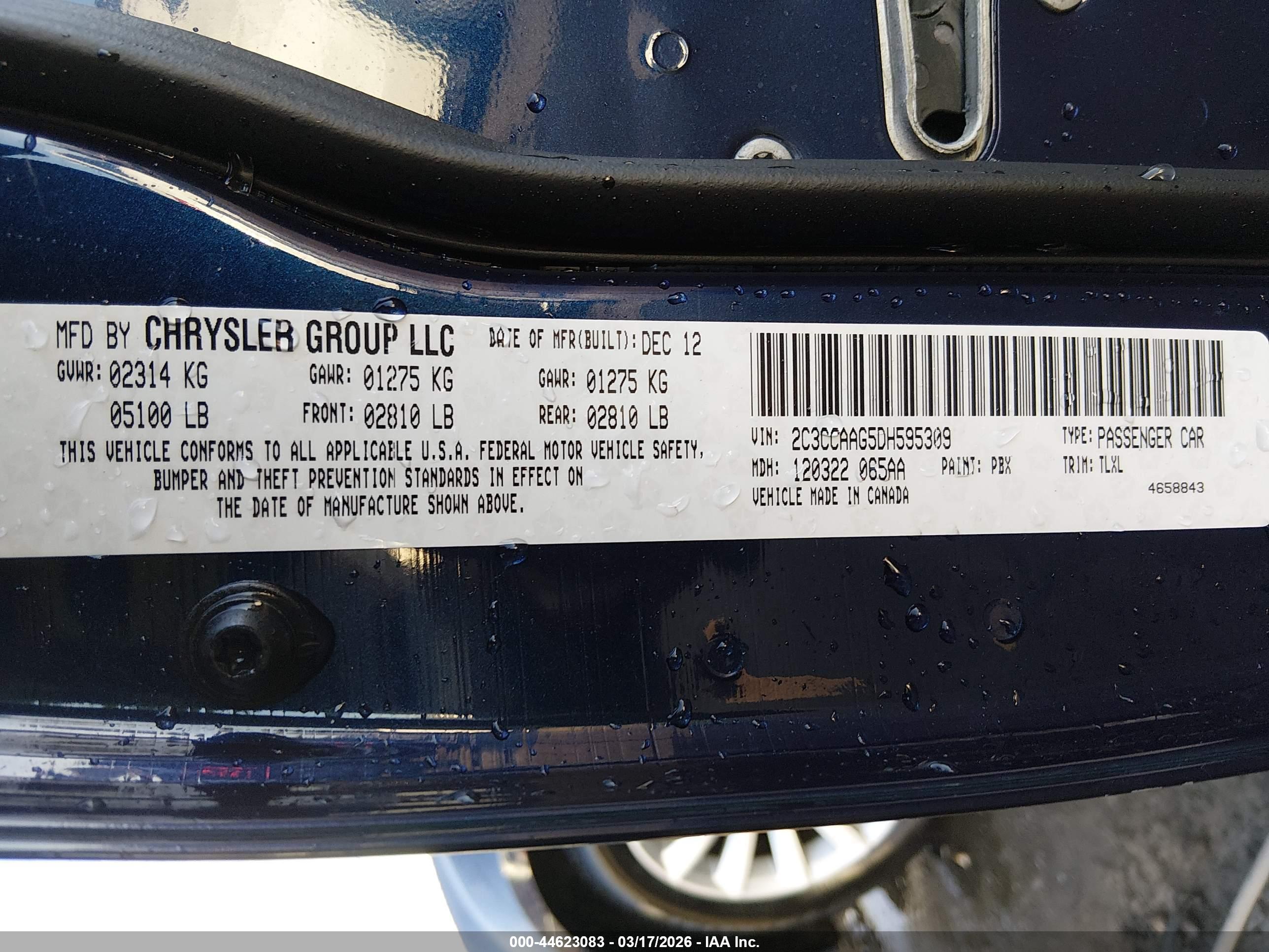 CHRYSLER 300 image 9