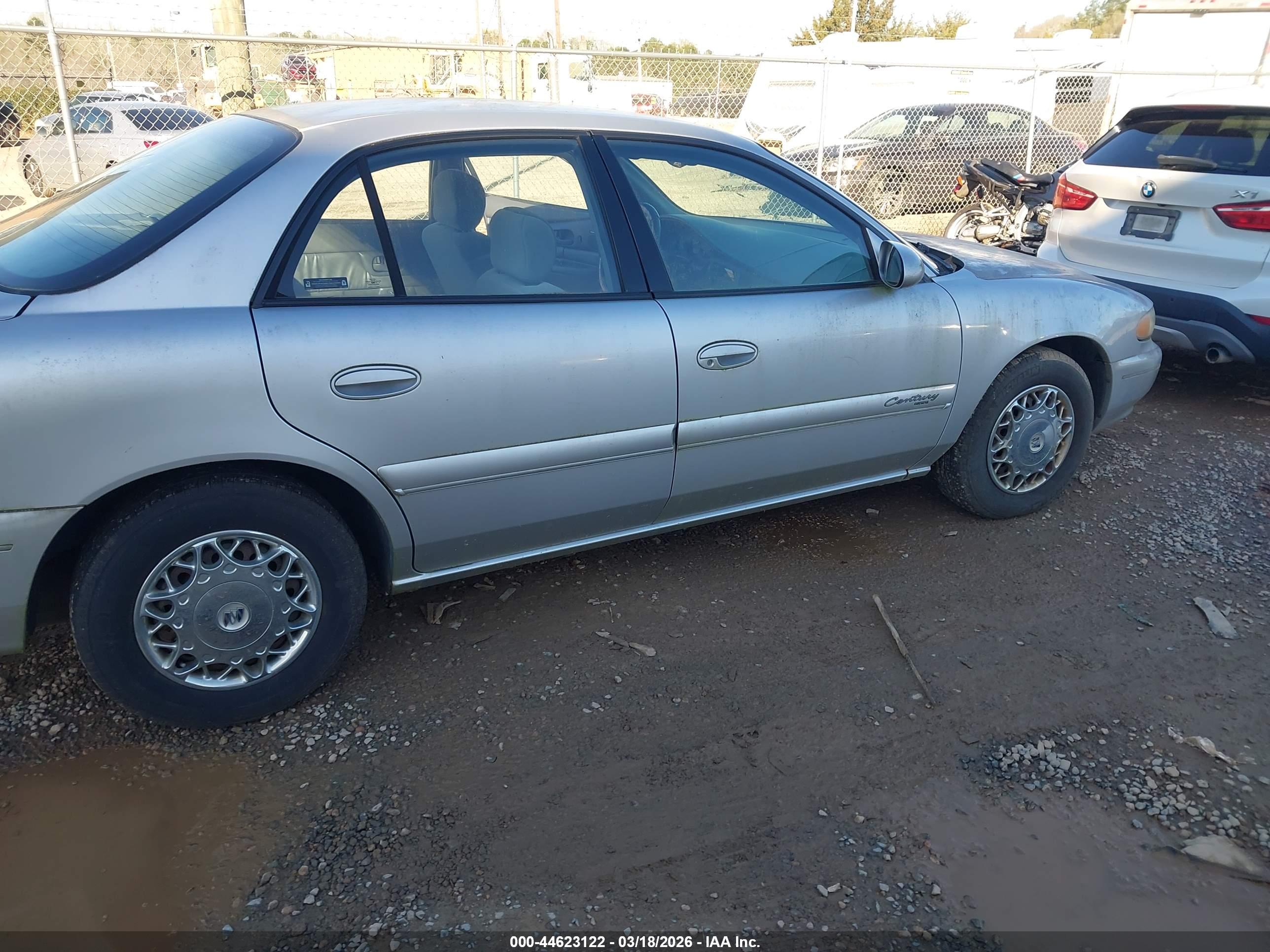 BUICK CENTURY image 6