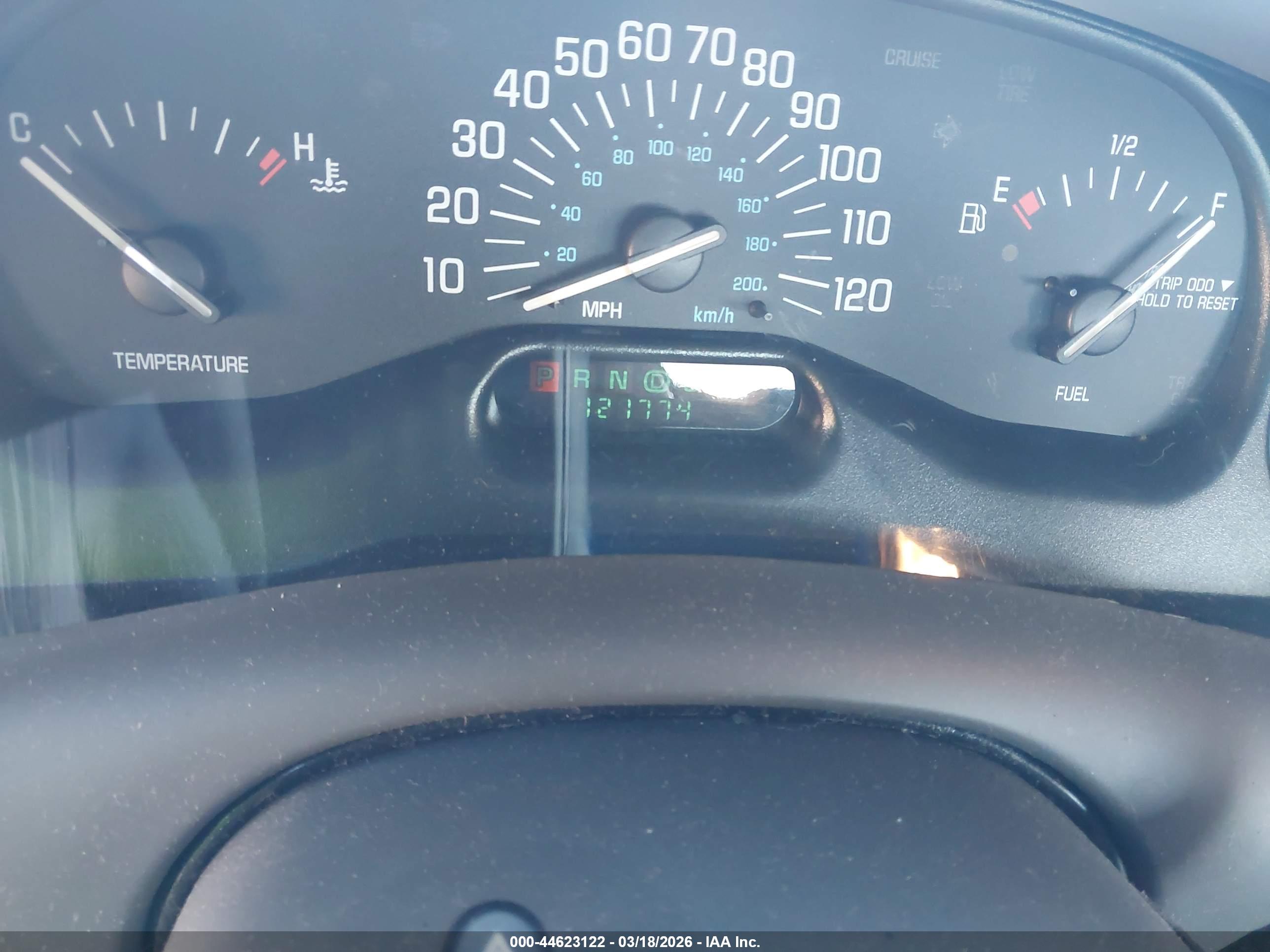 BUICK CENTURY image 7