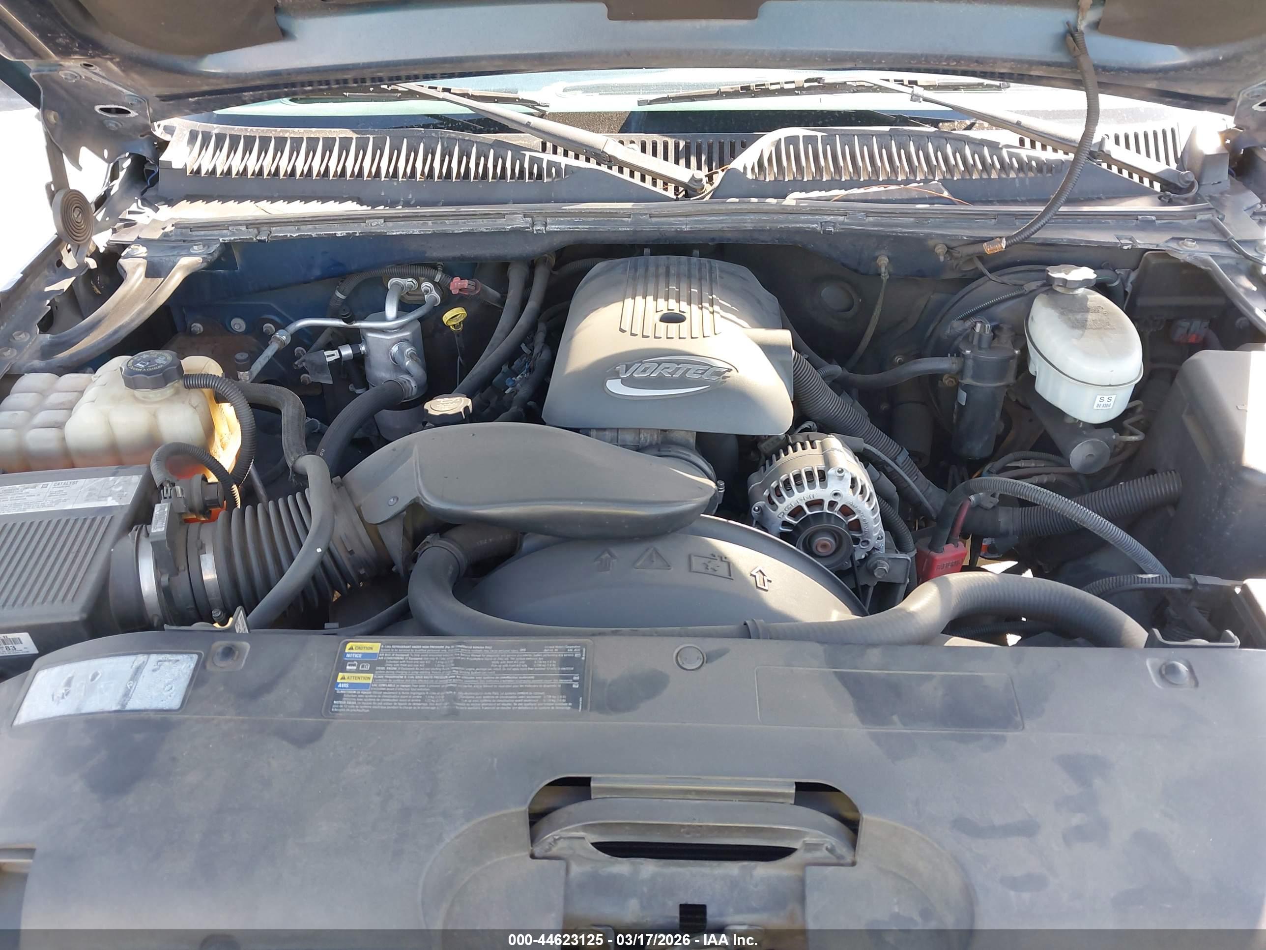 CHEVROLET SILVERADO image 10