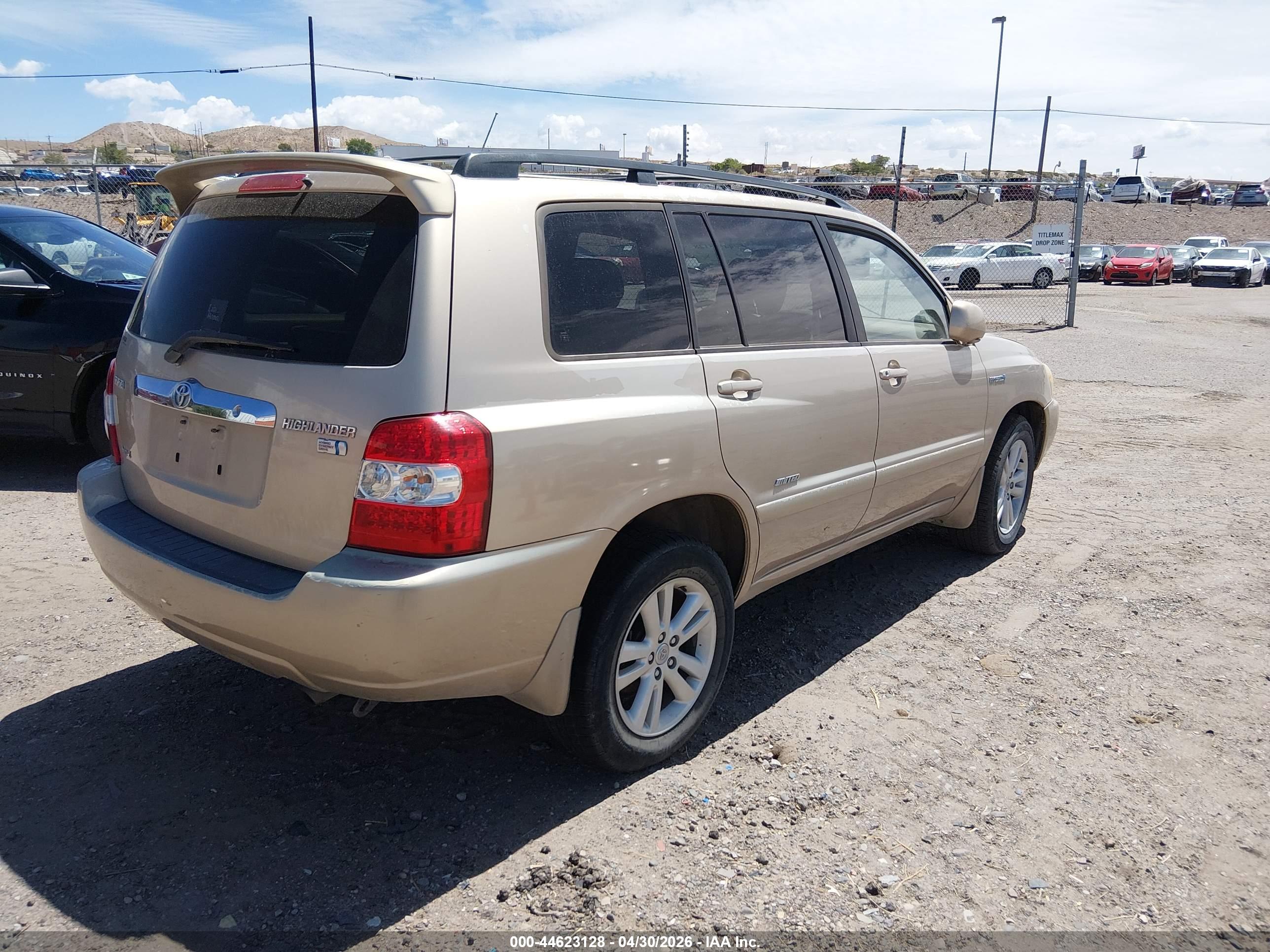 TOYOTA HIGHLANDER image 4