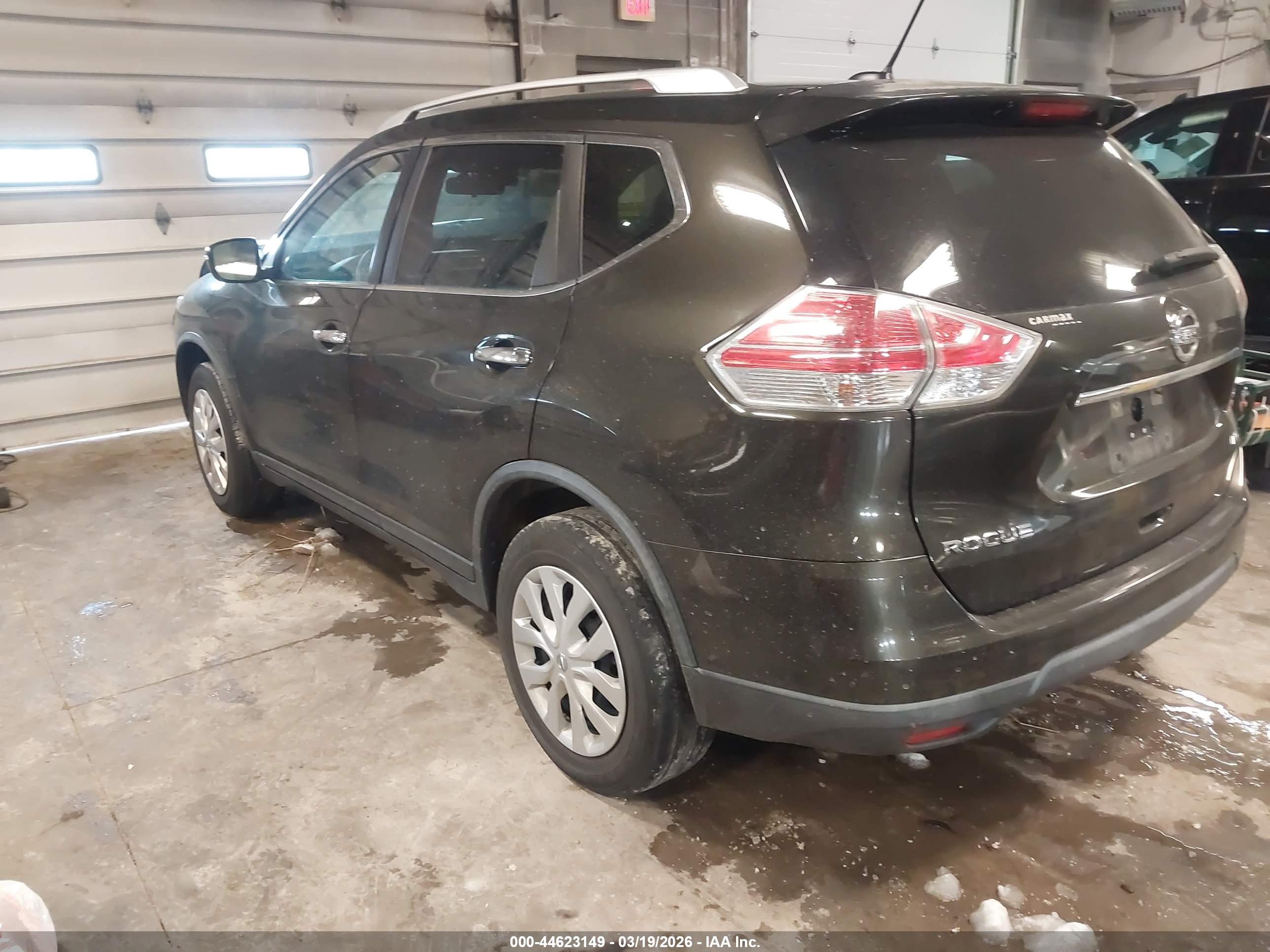 NISSAN ROGUE image 3