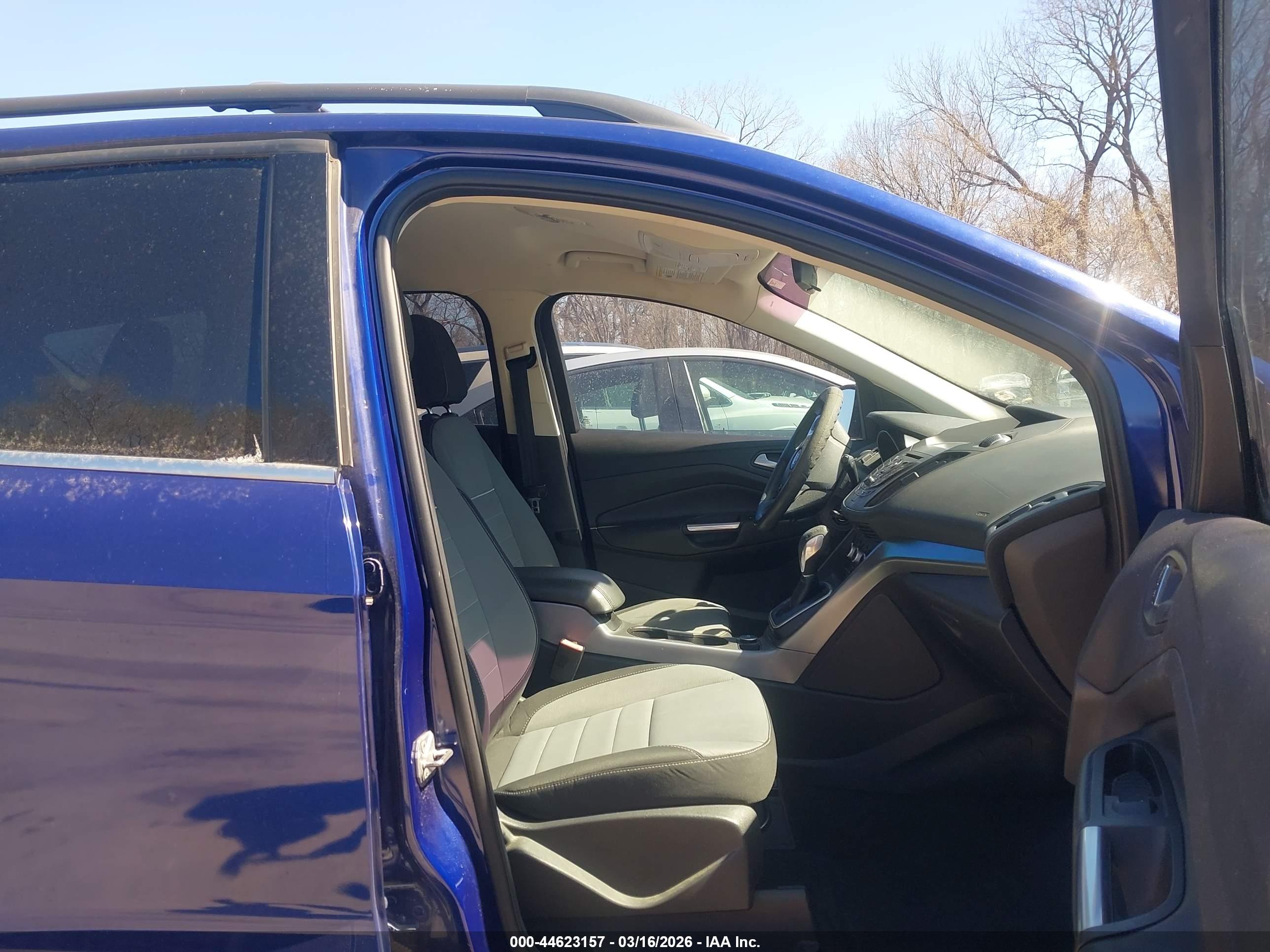 FORD ESCAPE image 5
