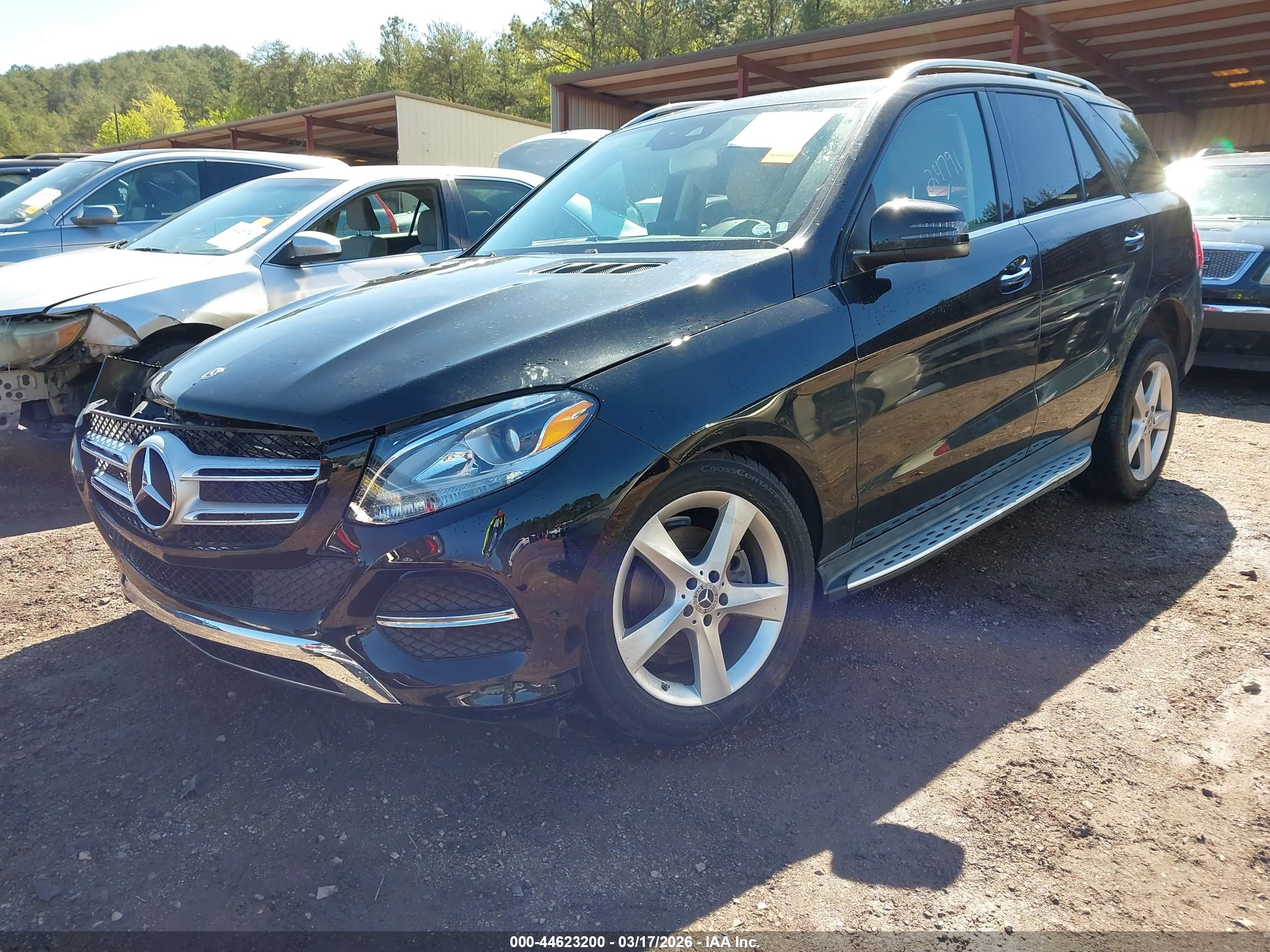 MERCEDES-BENZ GLE image 2