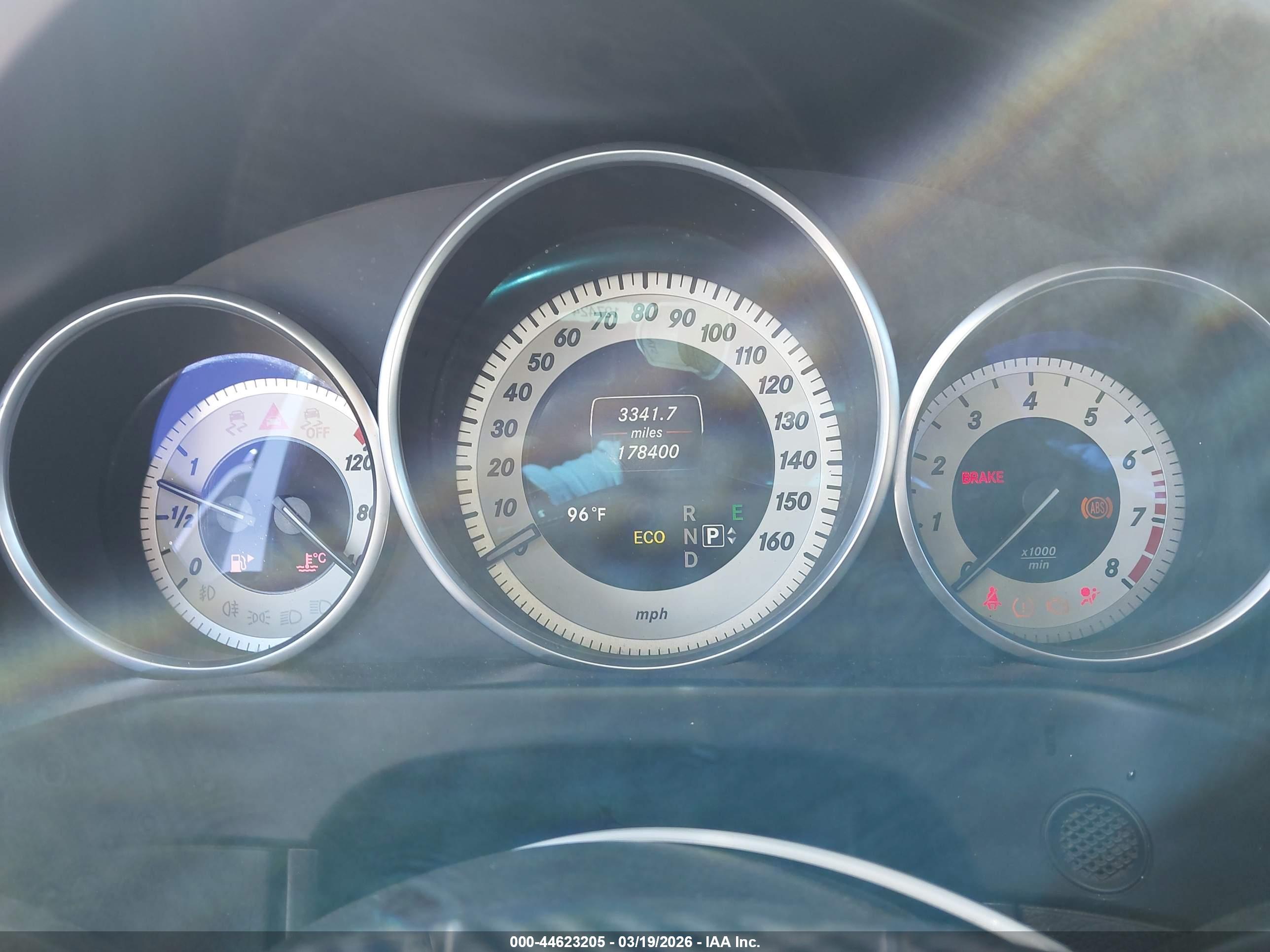 MERCEDES-BENZ E image 7