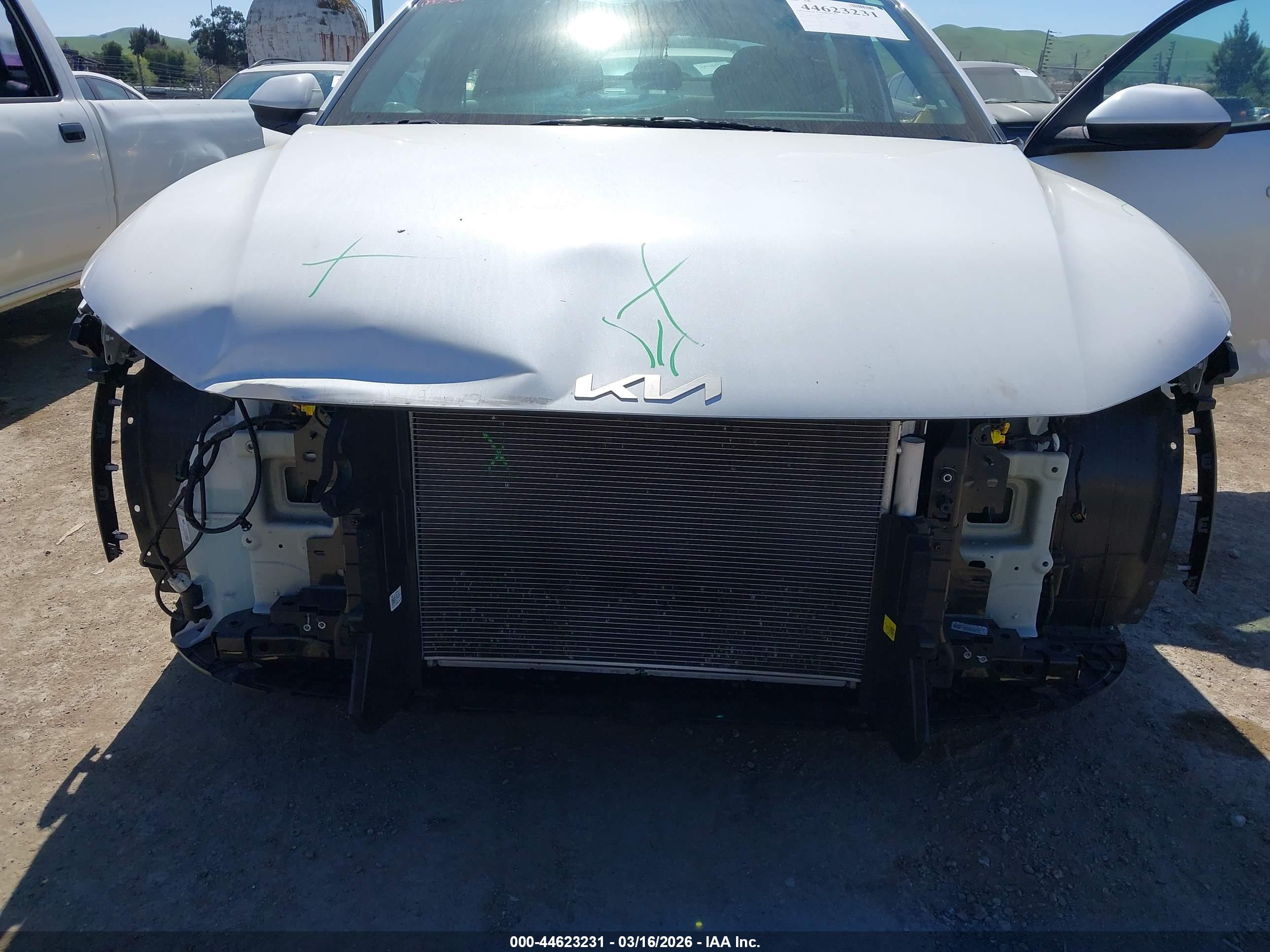 KIA K4 image 6