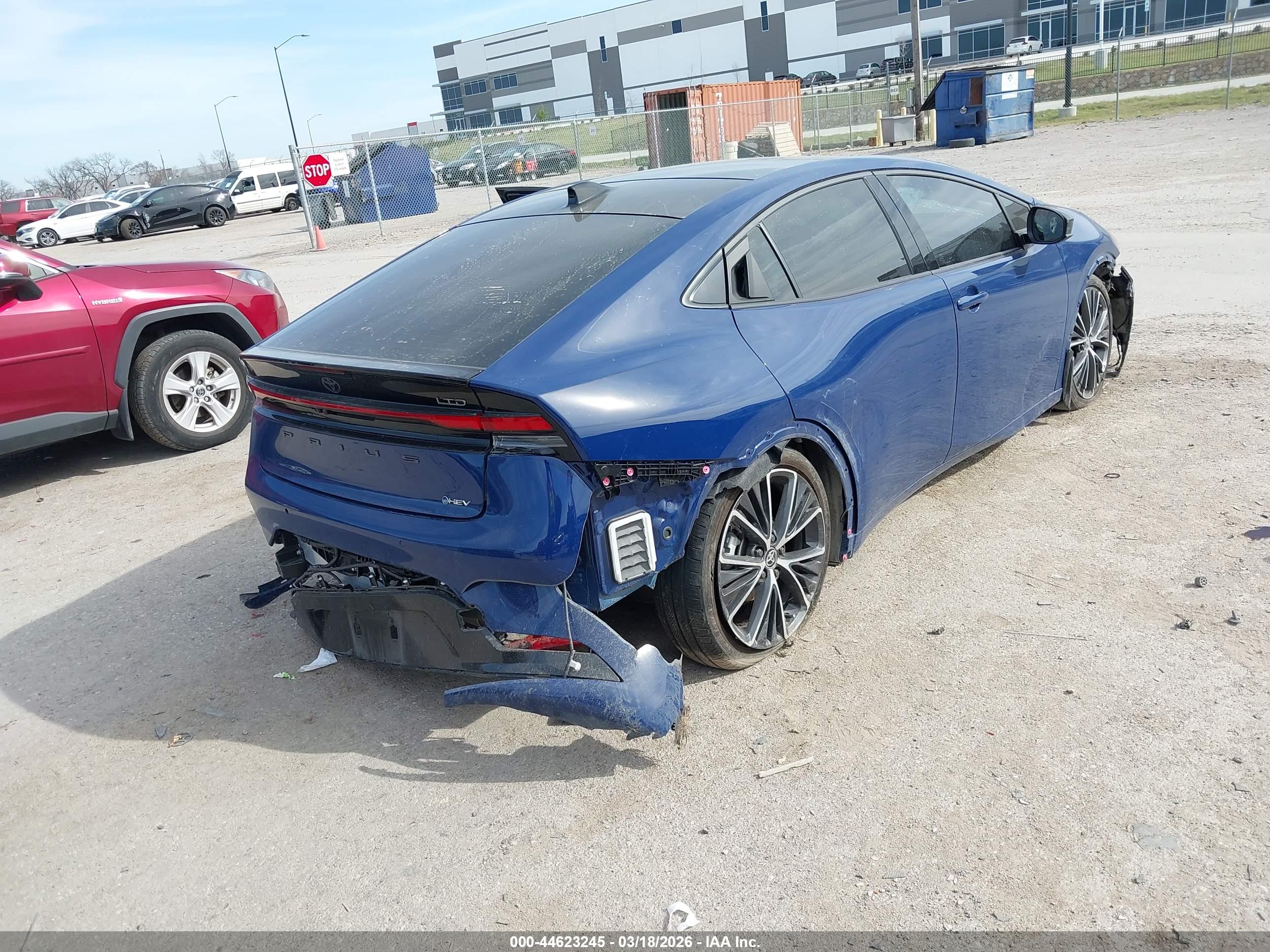 TOYOTA PRIUS image 4