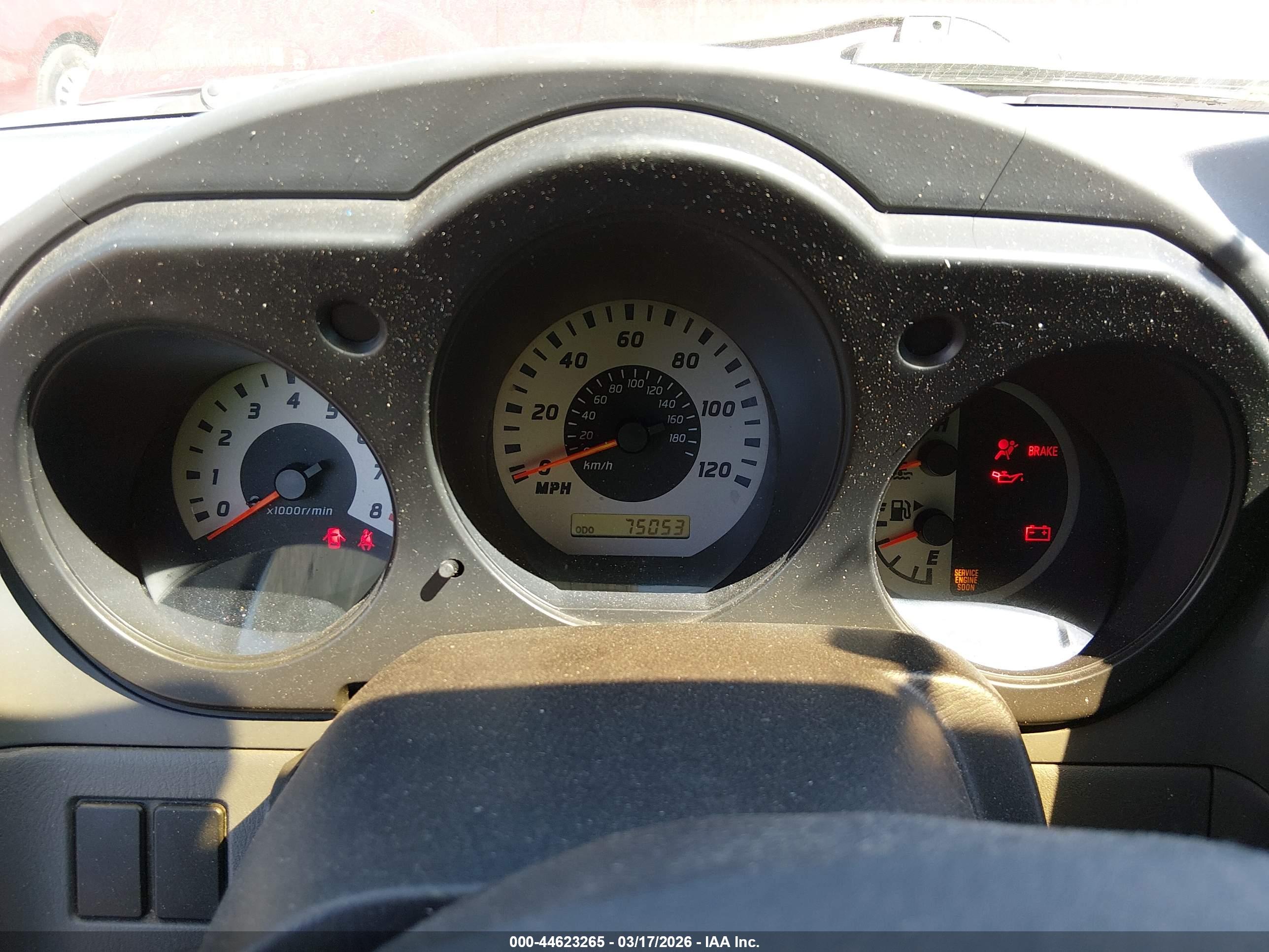 NISSAN FRONTIER image 7