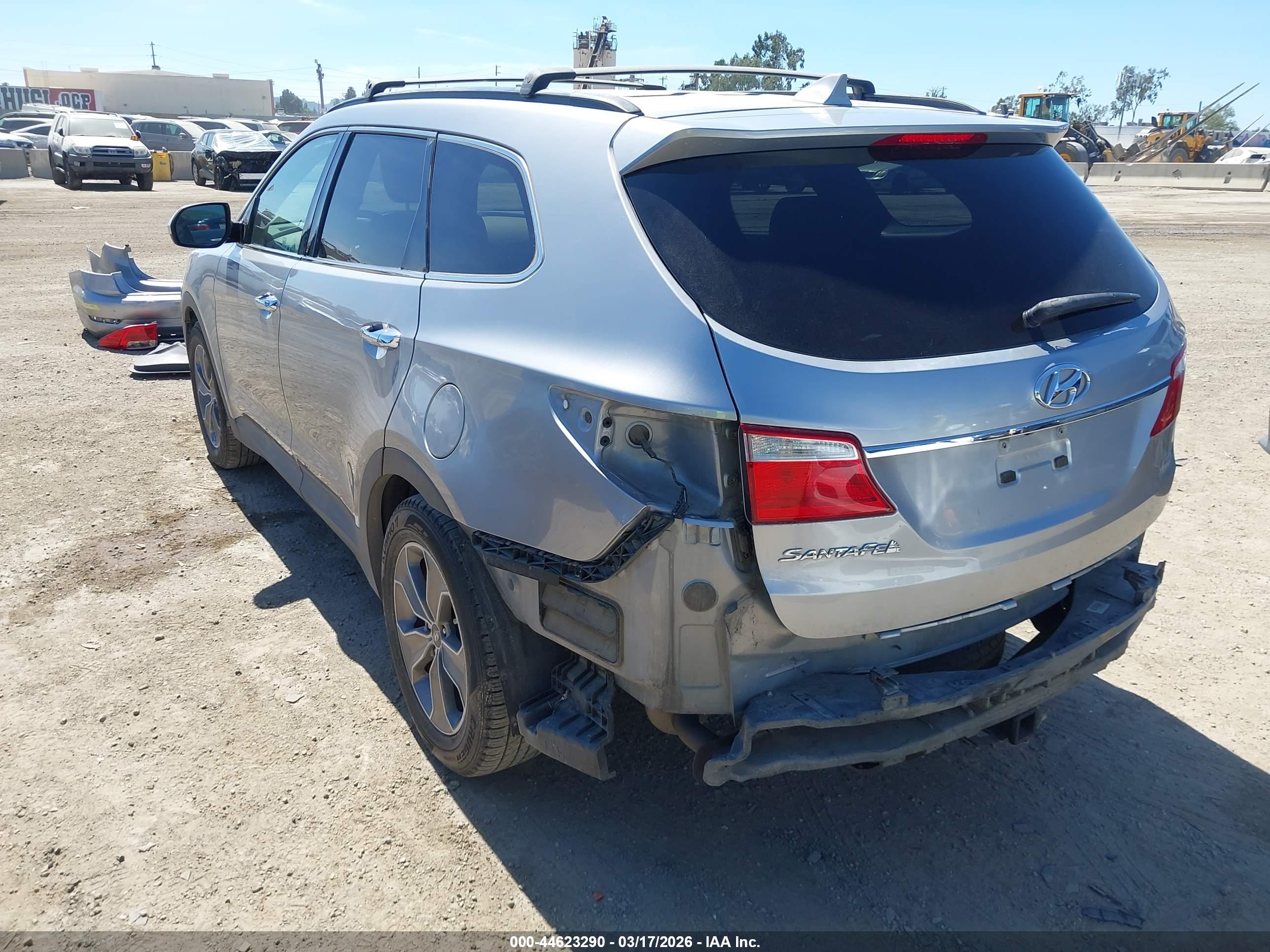 HYUNDAI SANTA image 3