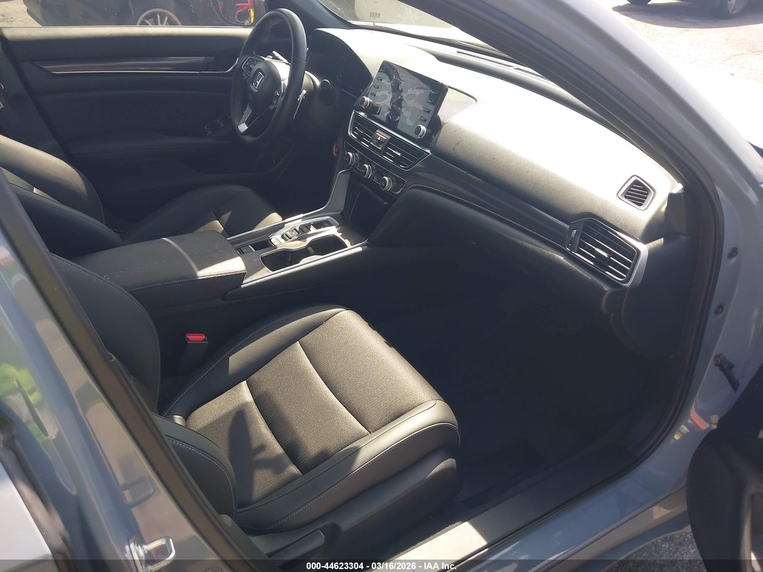 HONDA ACCORD image 5