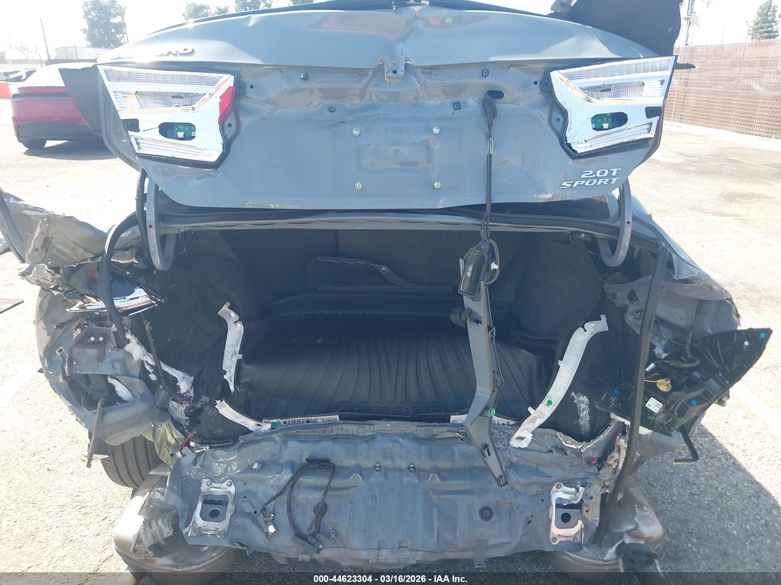HONDA ACCORD image 6