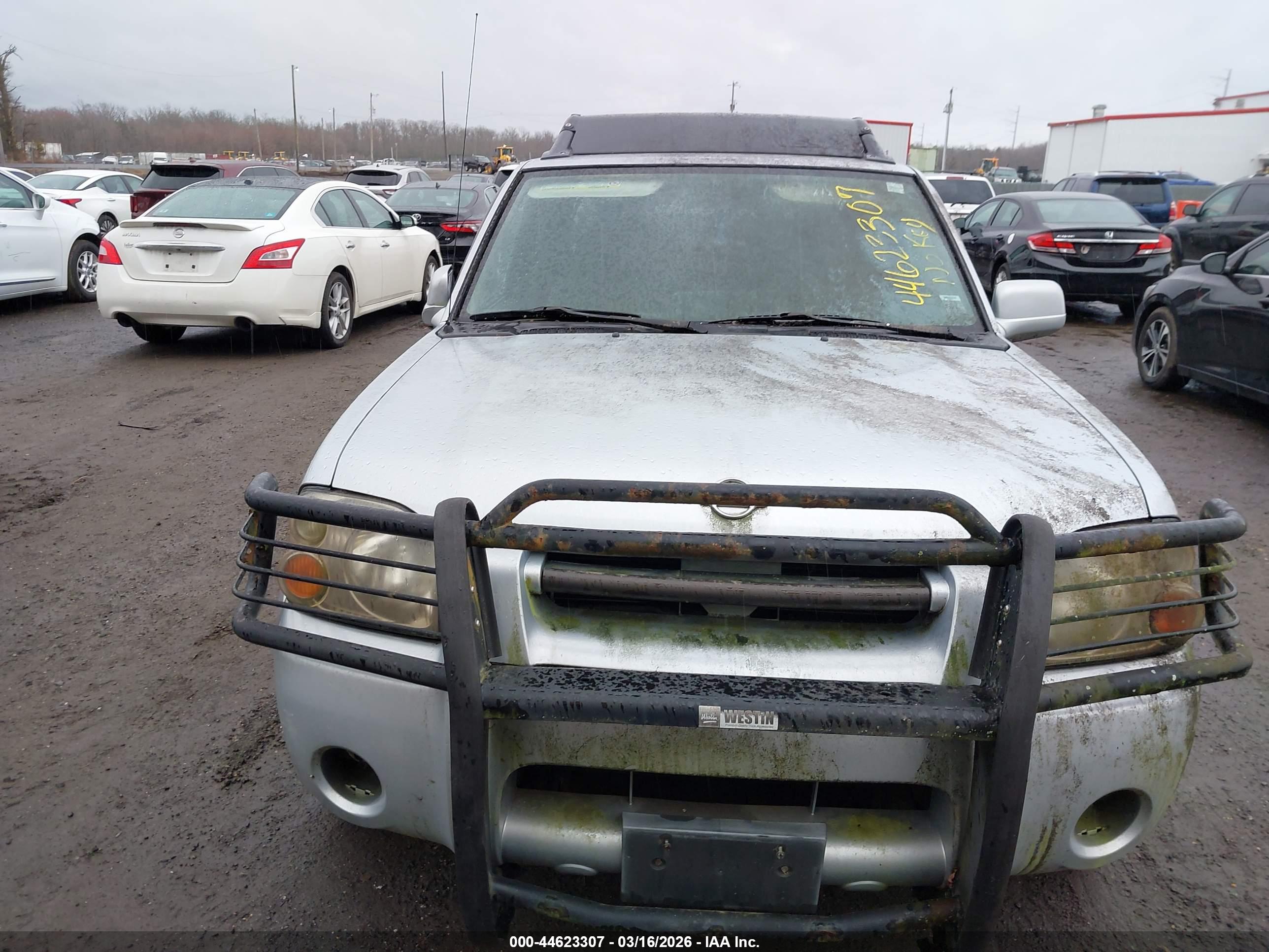 NISSAN FRONTIER image 10
