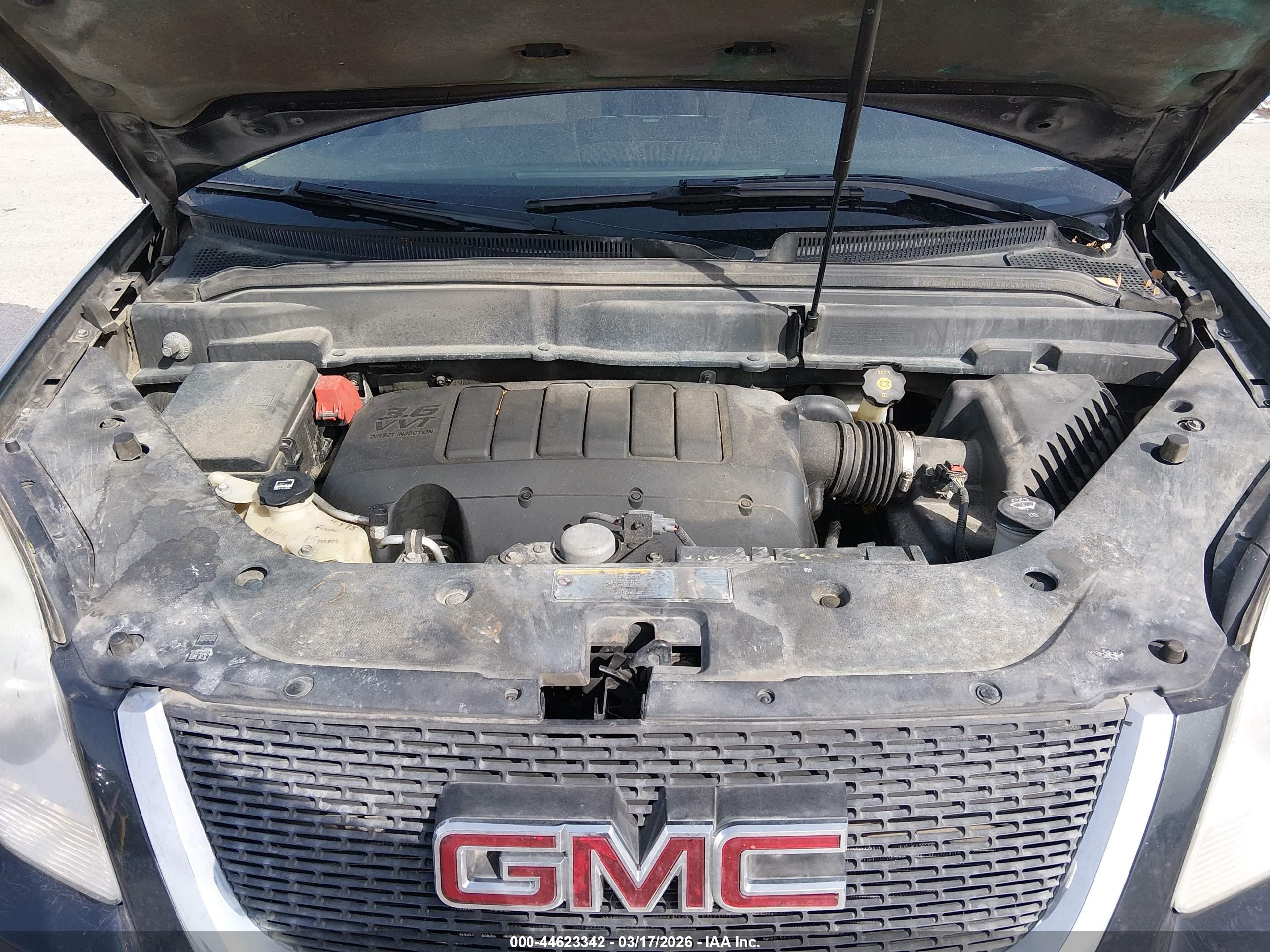GMC ACADIA image 10