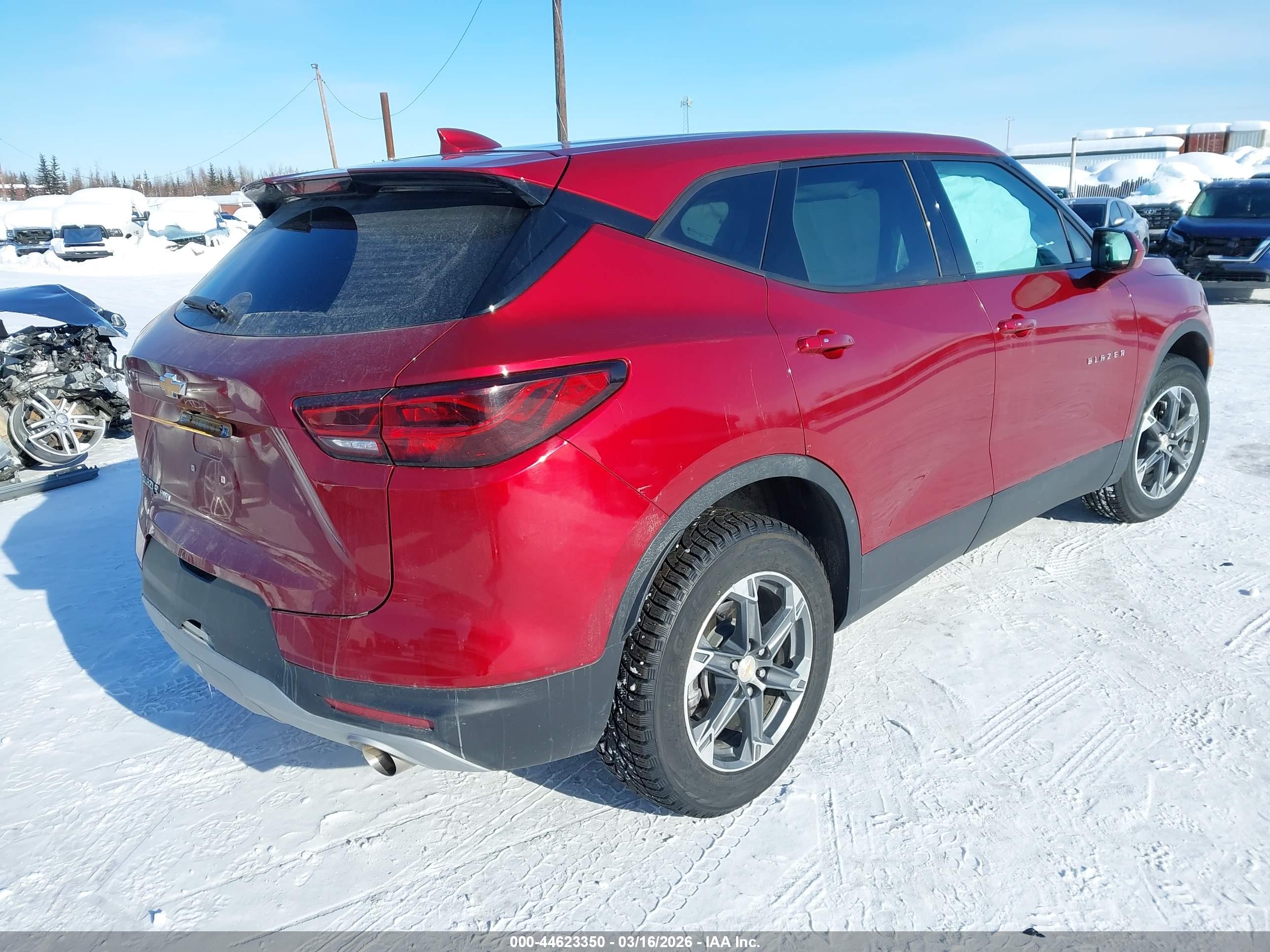 CHEVROLET BLAZER image 4