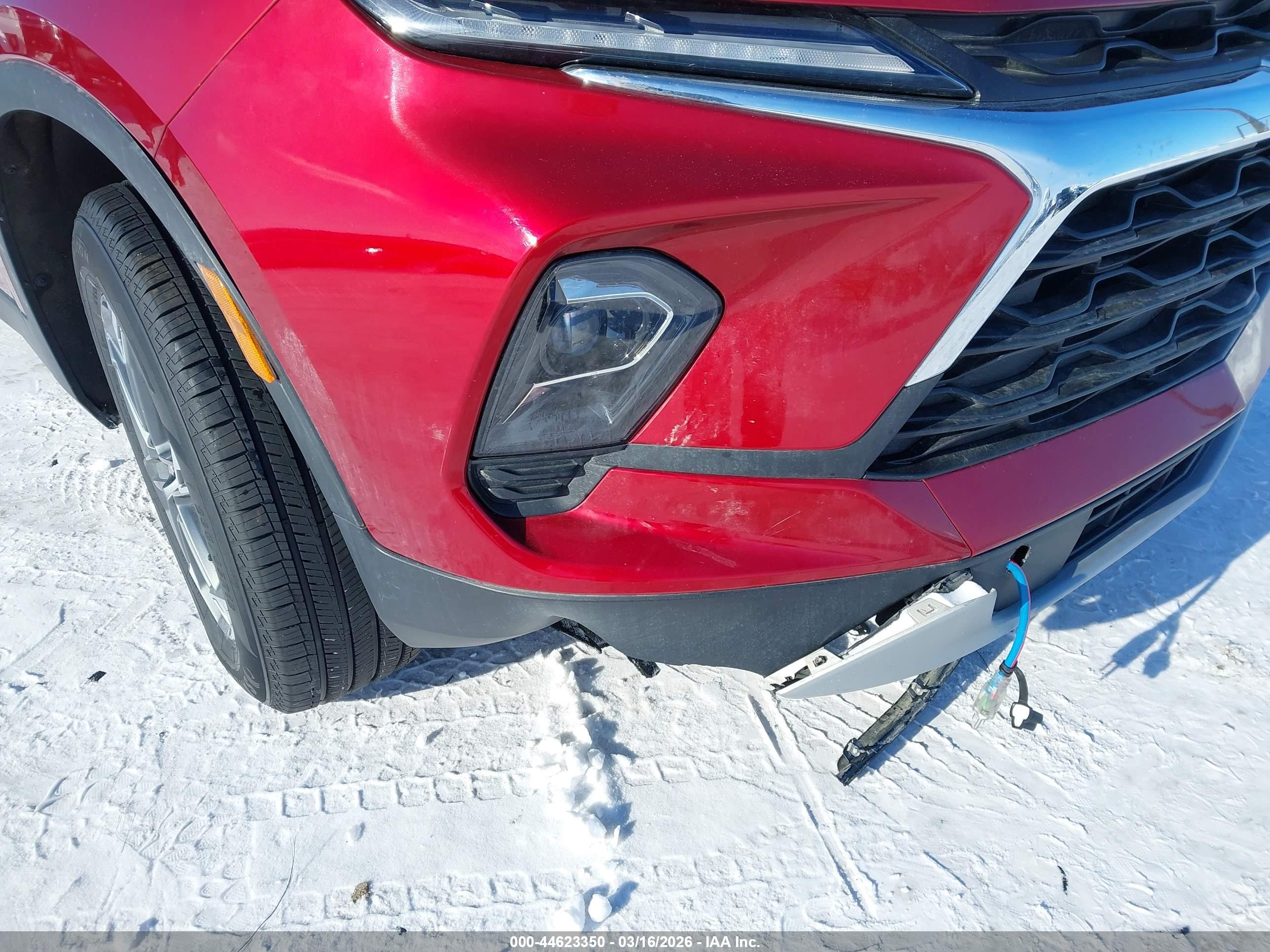 CHEVROLET BLAZER image 6