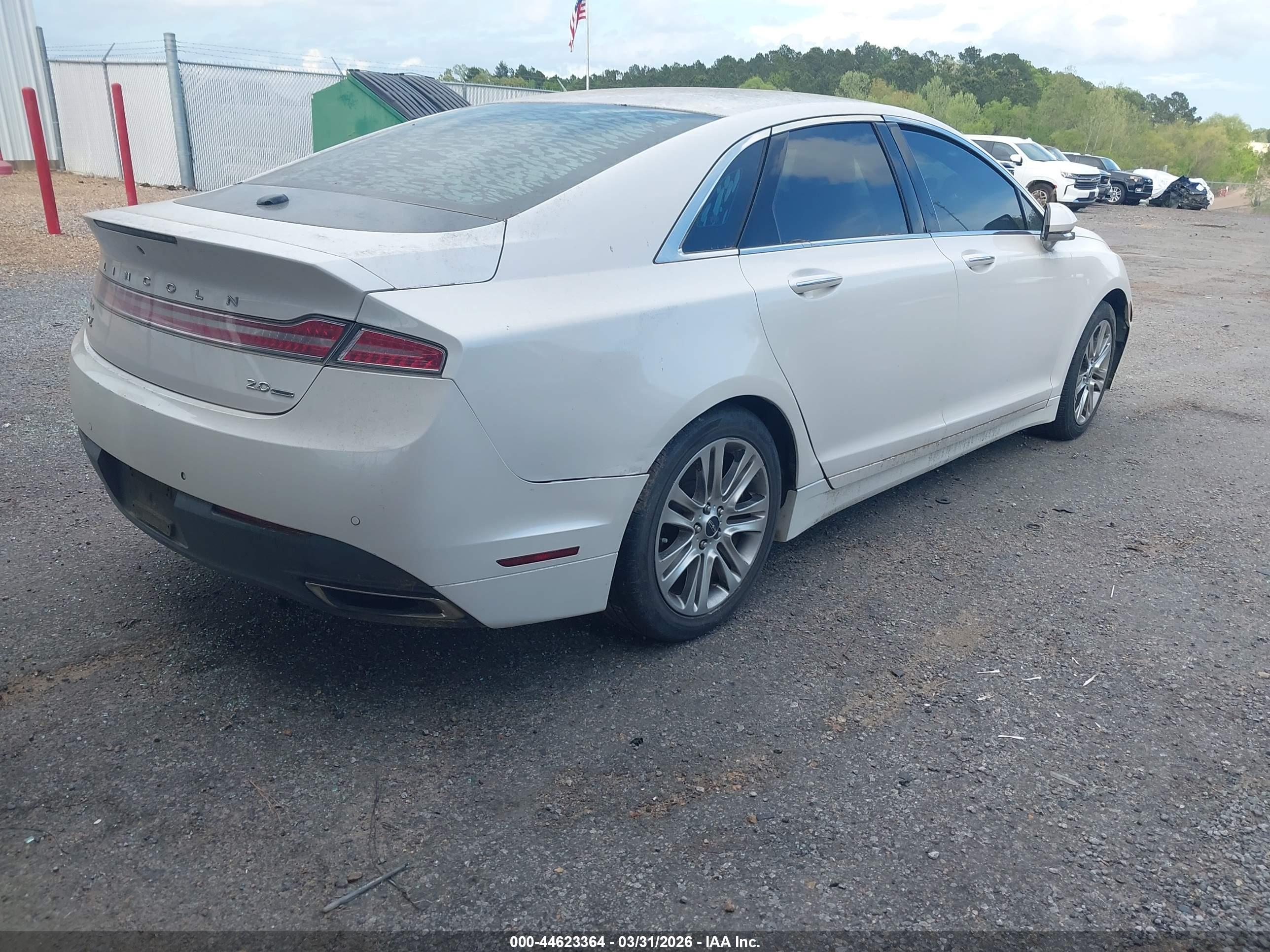 LINCOLN MKZ image 4