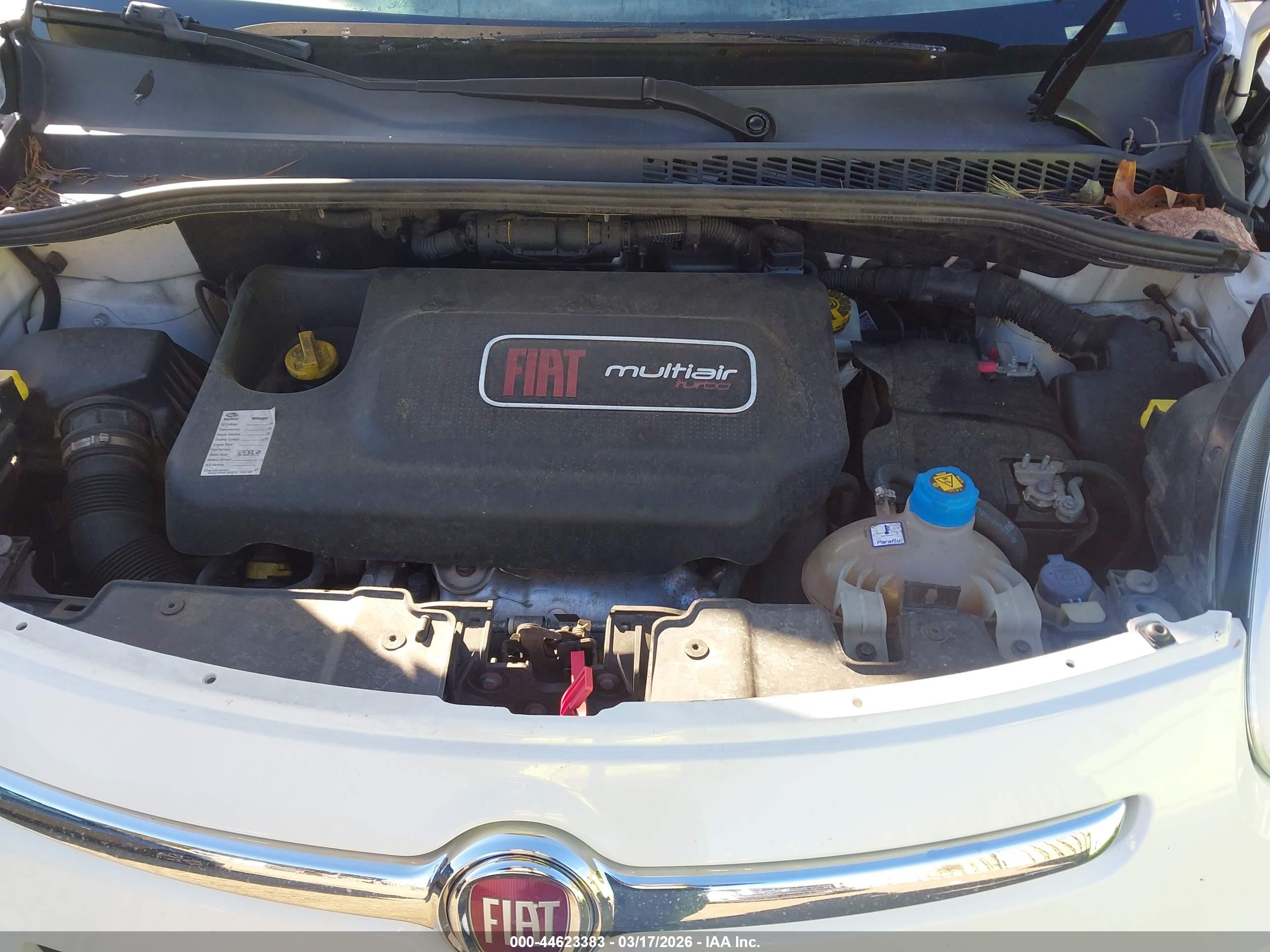 FIAT 500L image 10