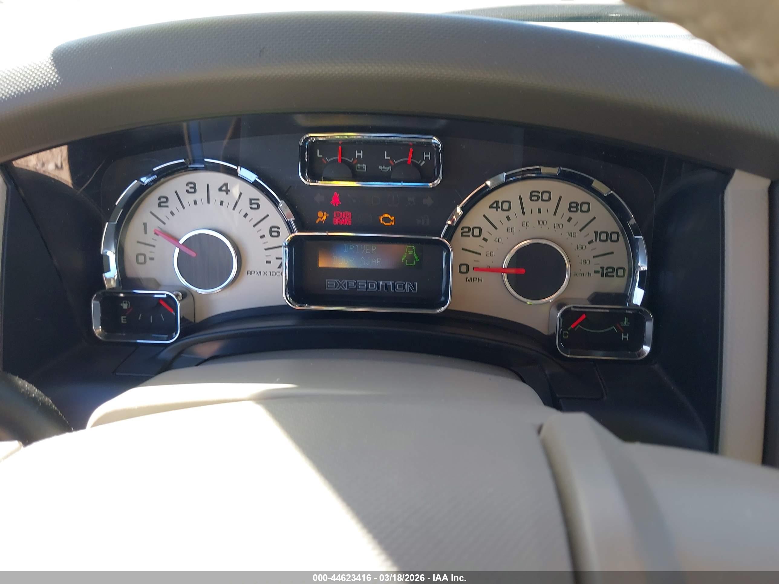 FORD EXPEDITION image 7