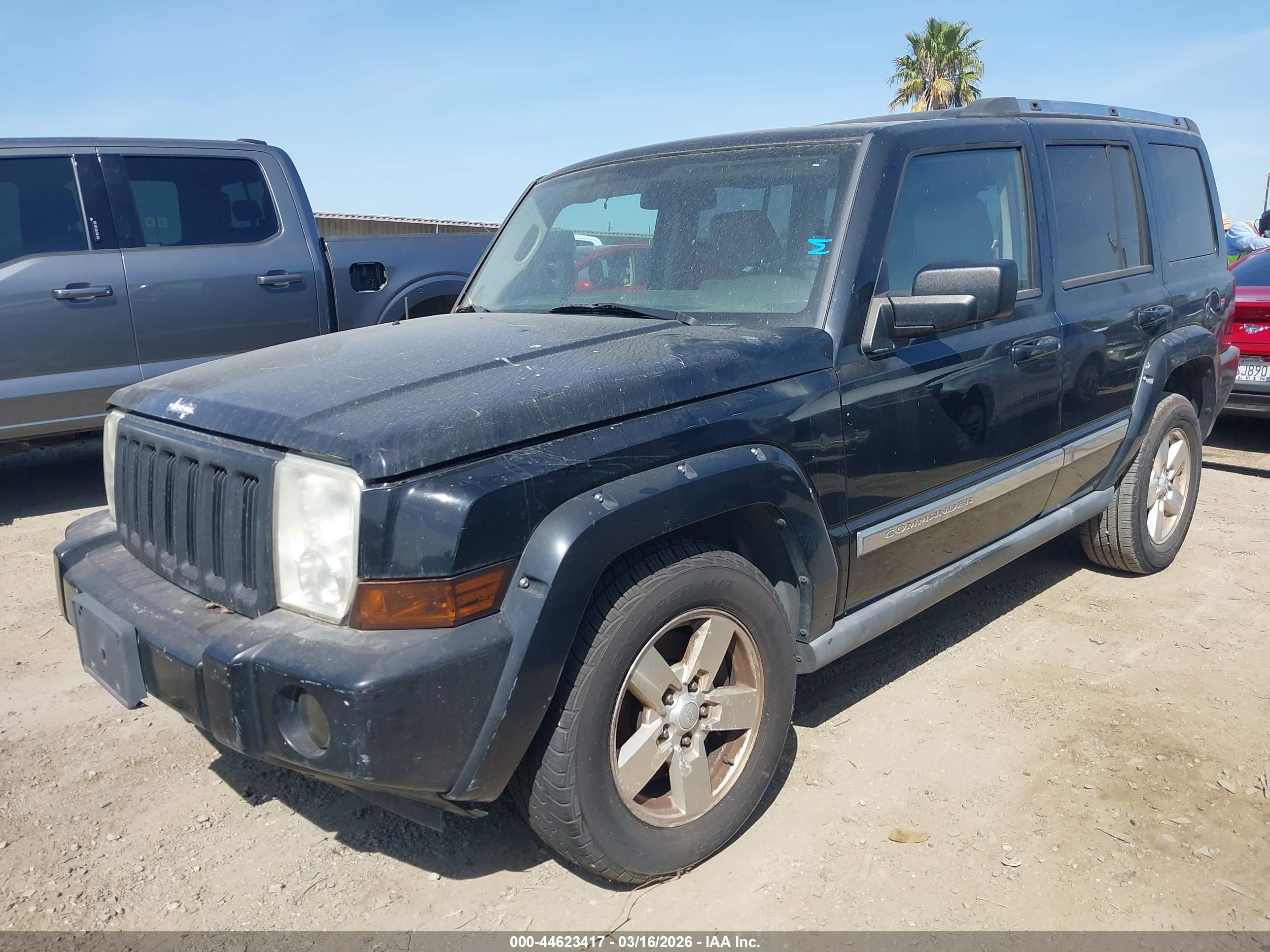 JEEP COMMANDER image 2