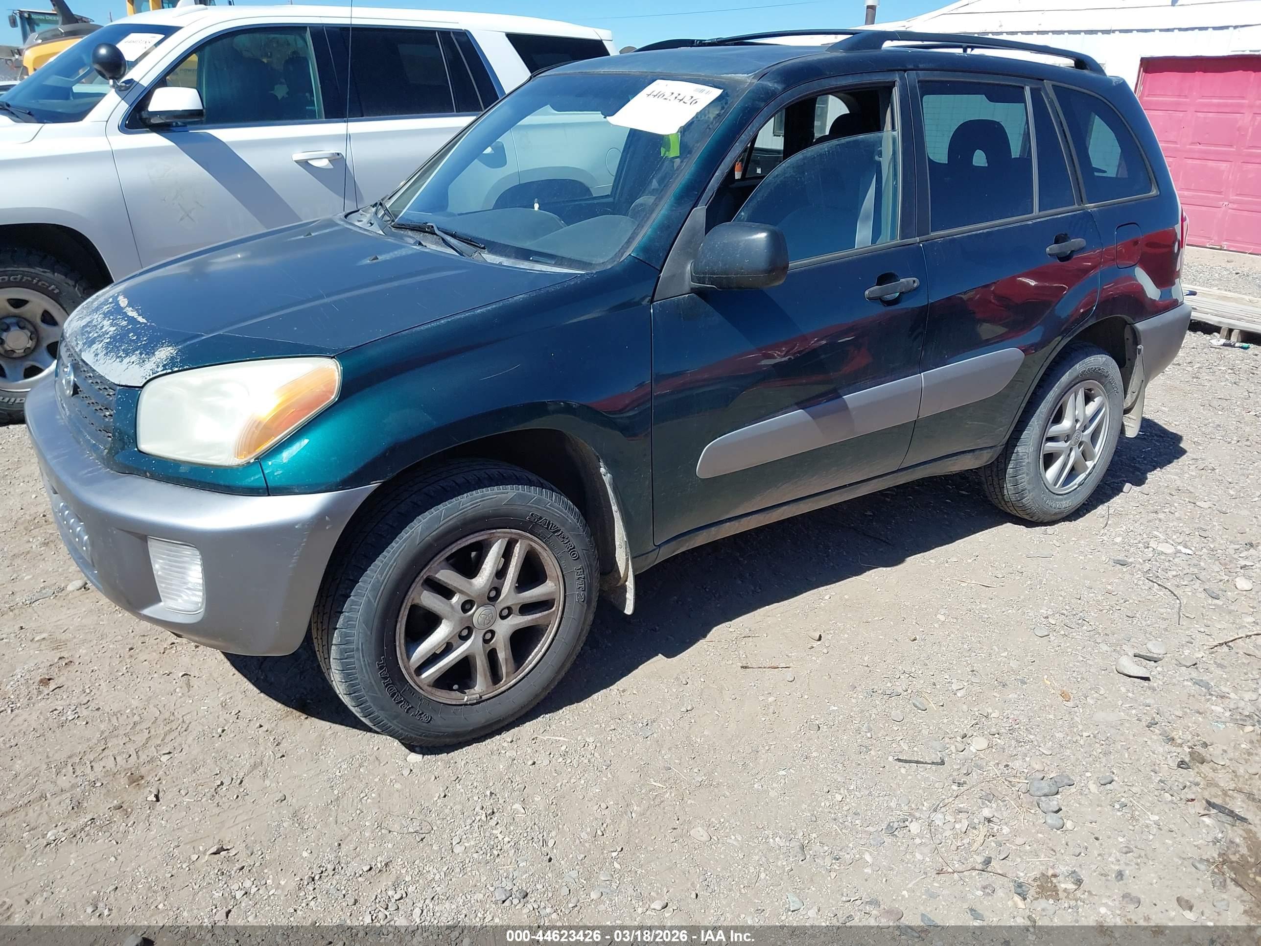TOYOTA RAV4 image 2