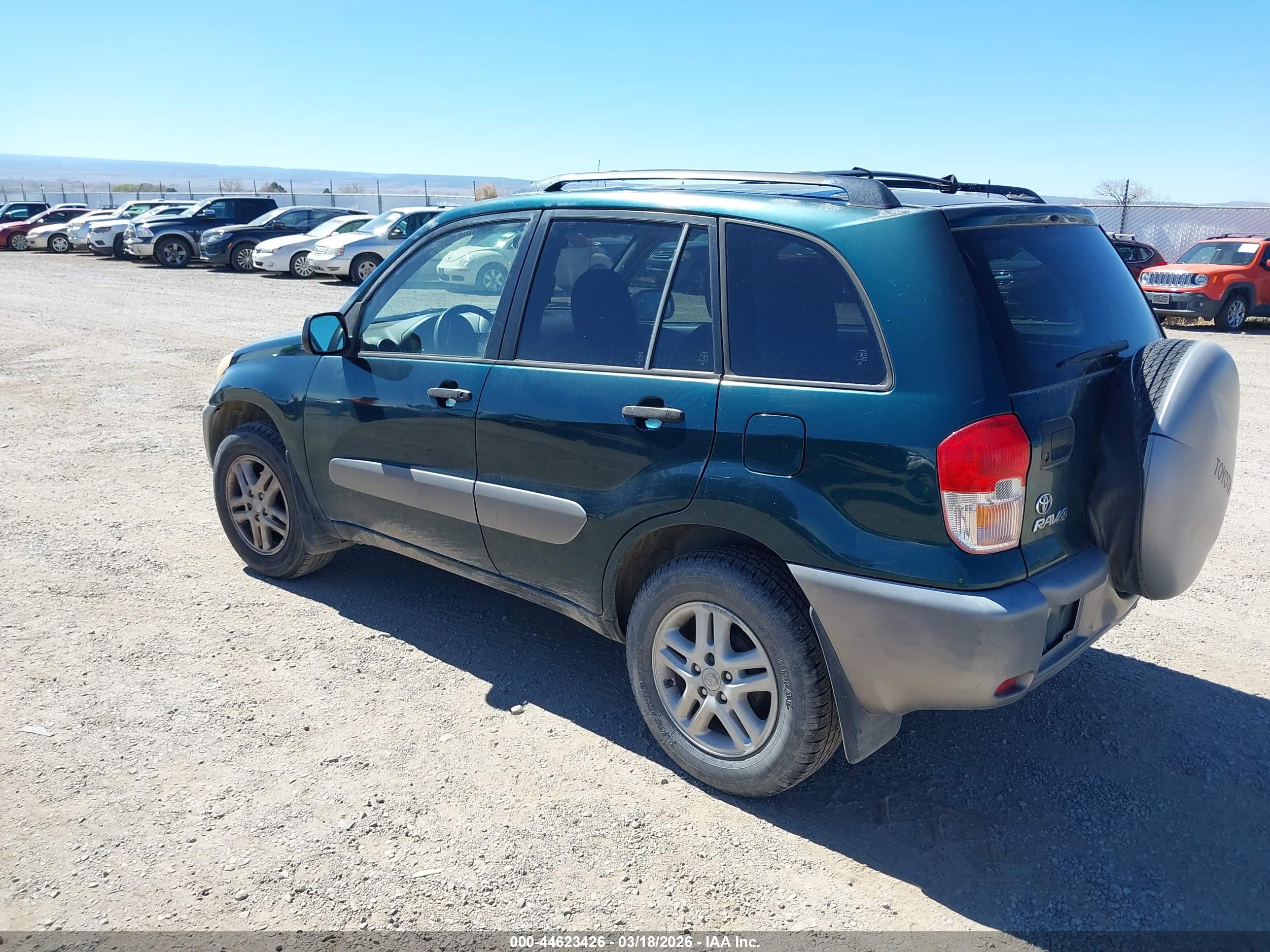 TOYOTA RAV4 image 3
