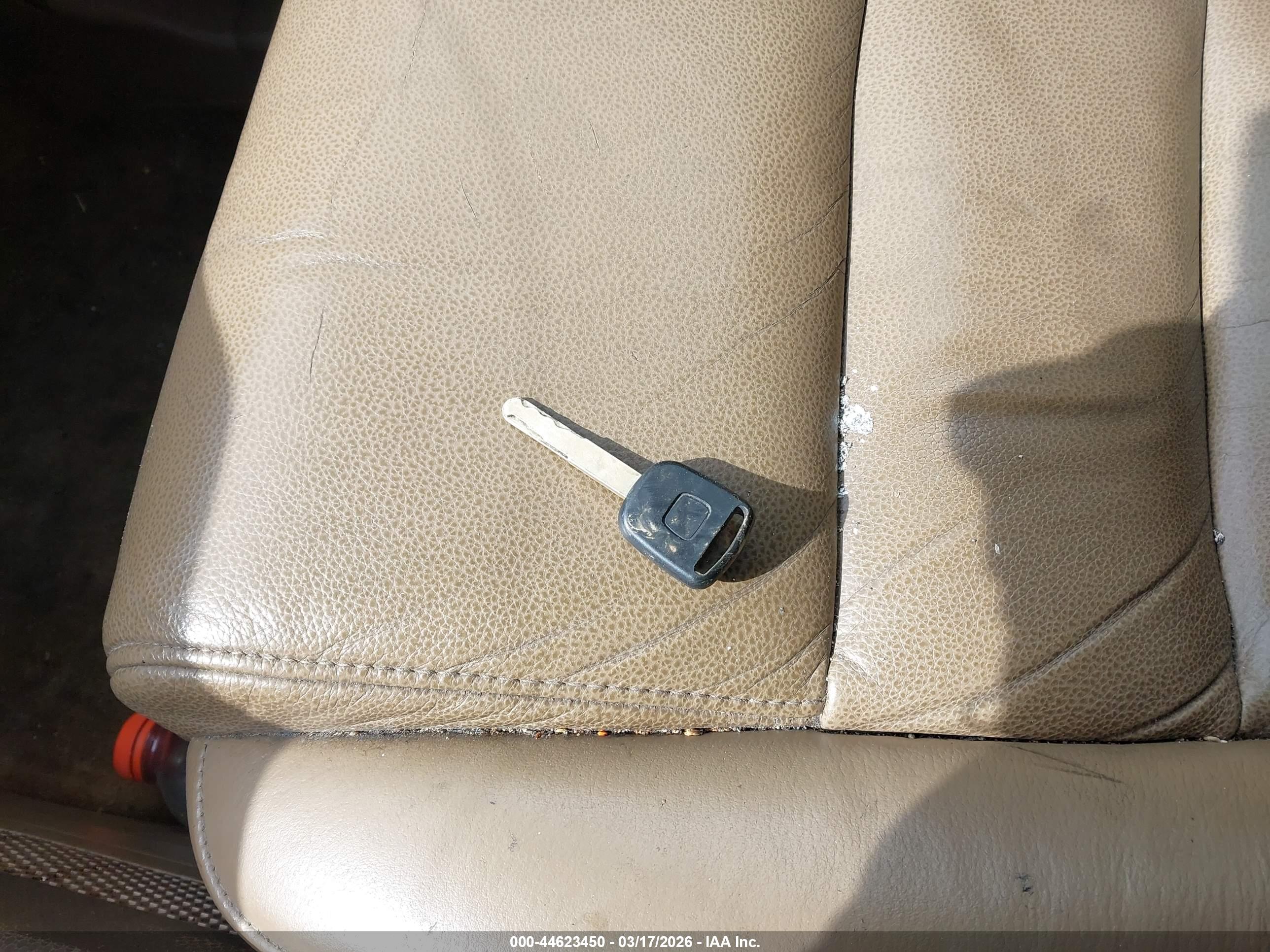 HONDA PILOT image 11