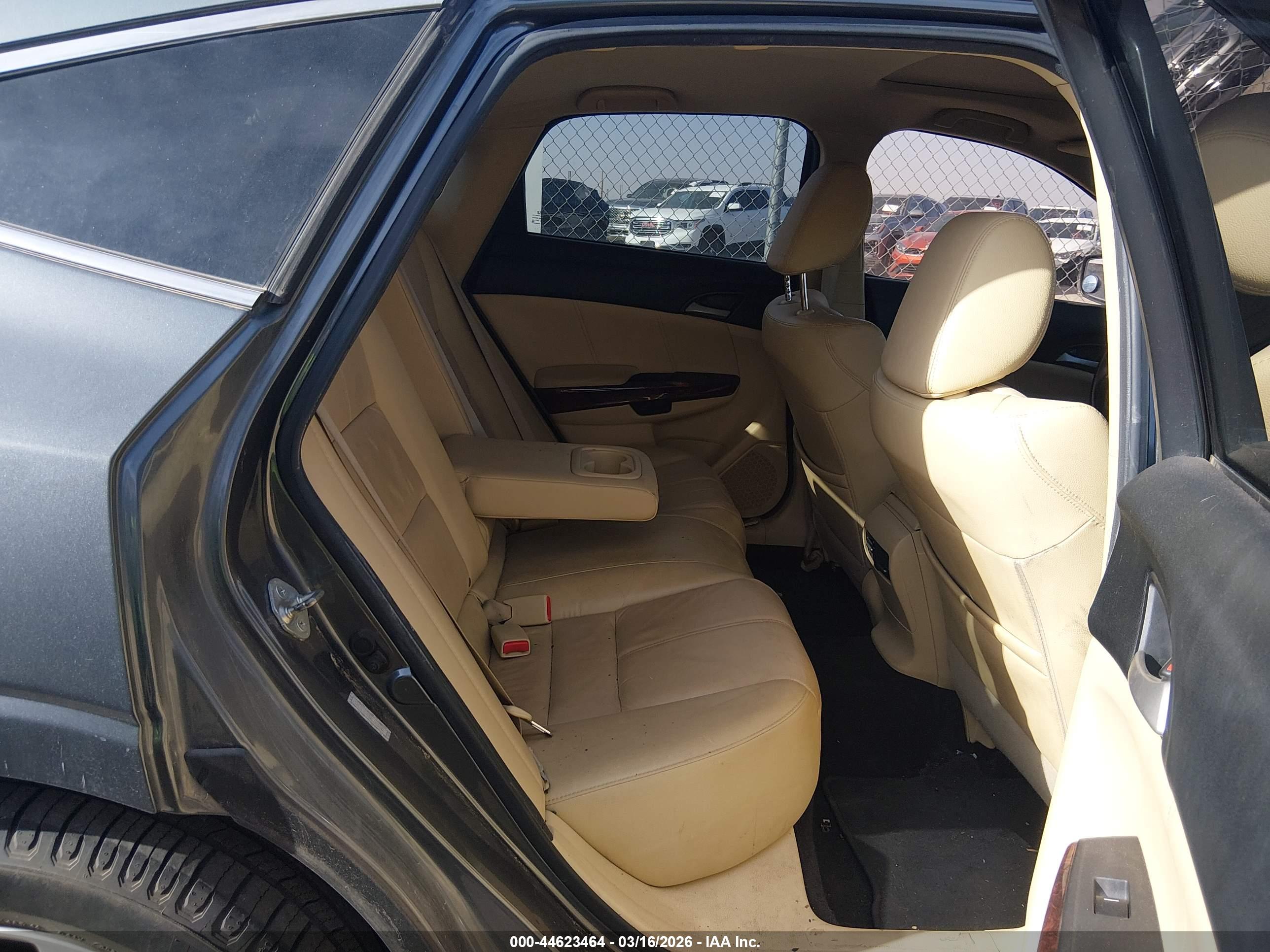 HONDA ACCORD image 8