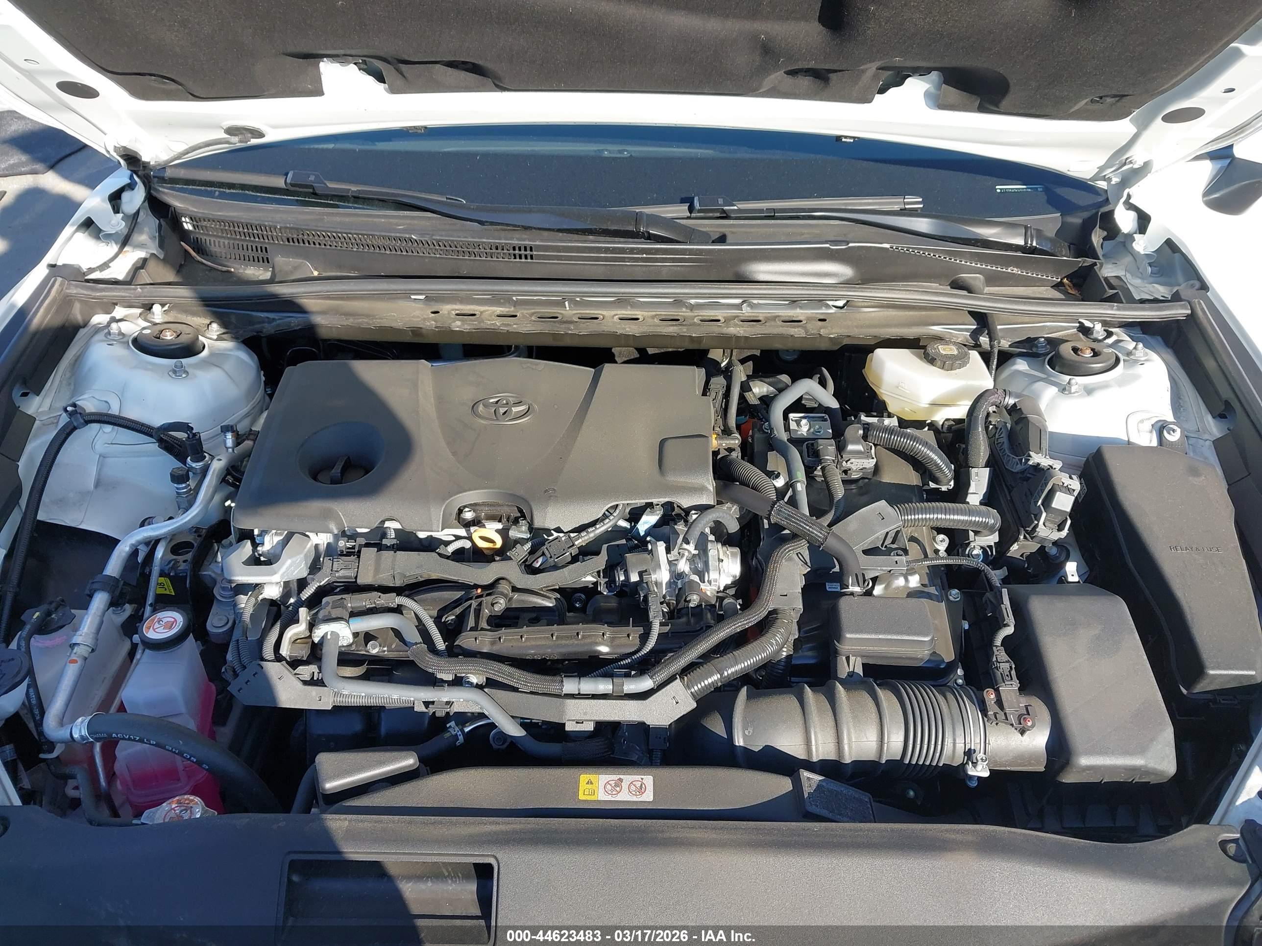 TOYOTA CAMRY image 10