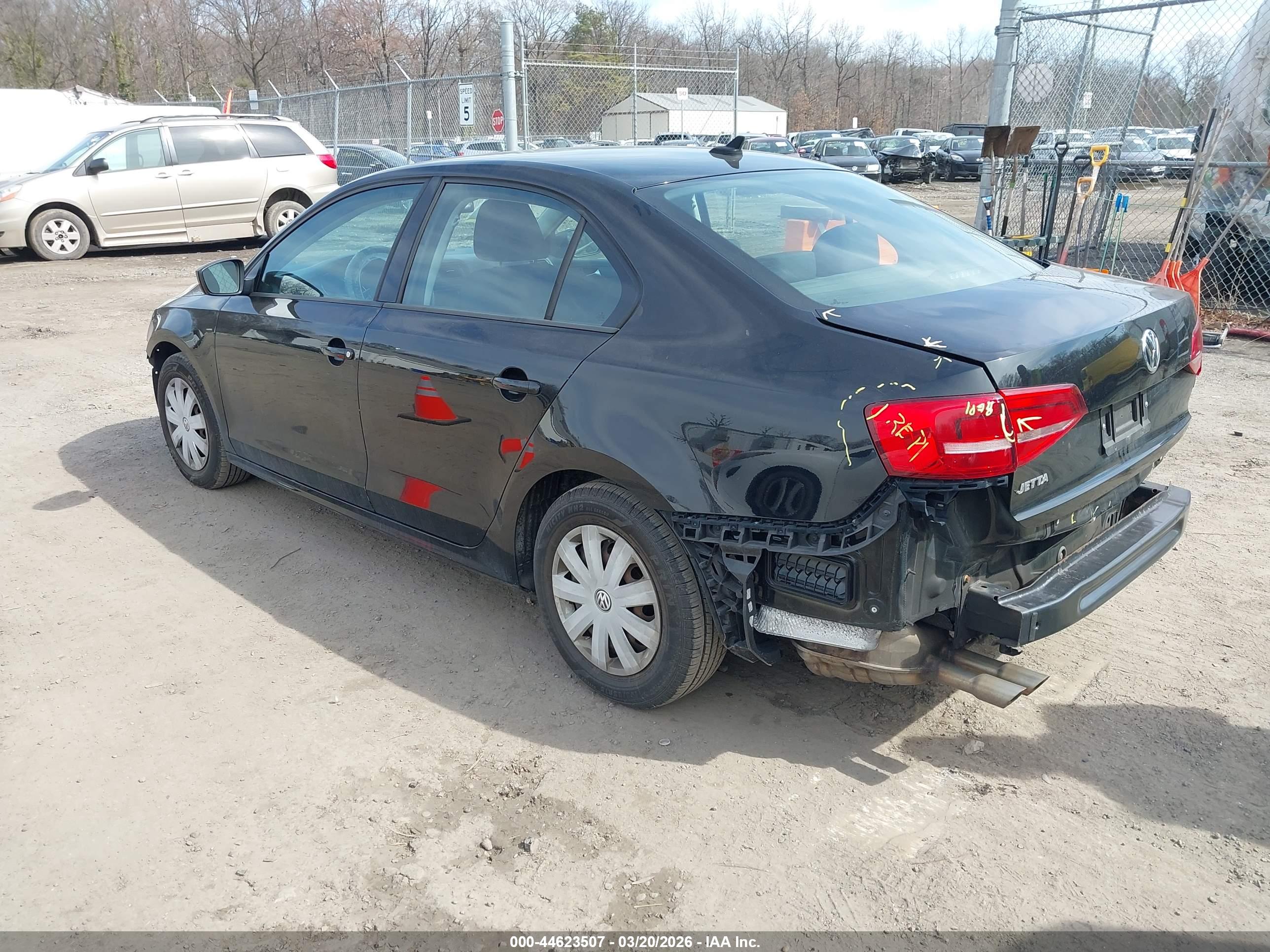 VOLKSWAGEN JETTA image 3