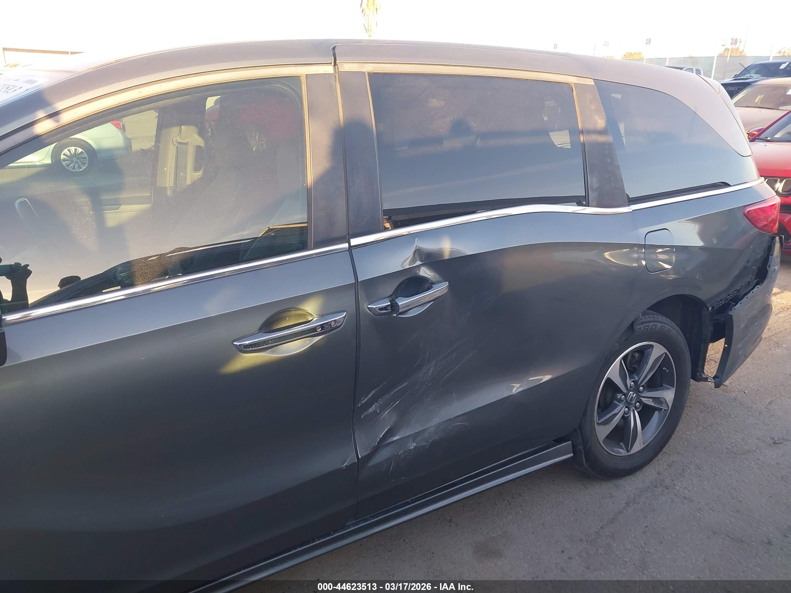 HONDA ODYSSEY image 6