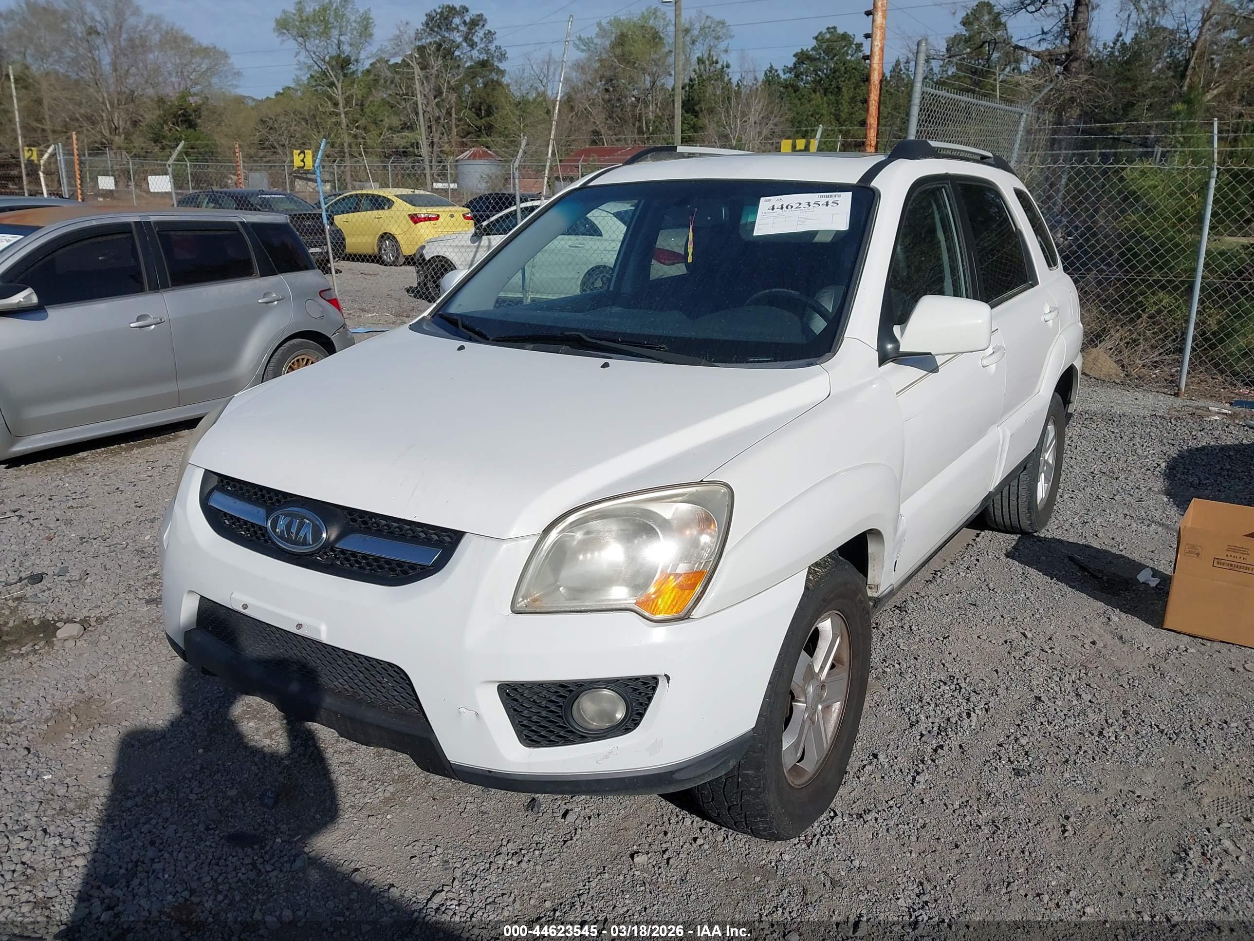 KIA SPORTAGE image 6