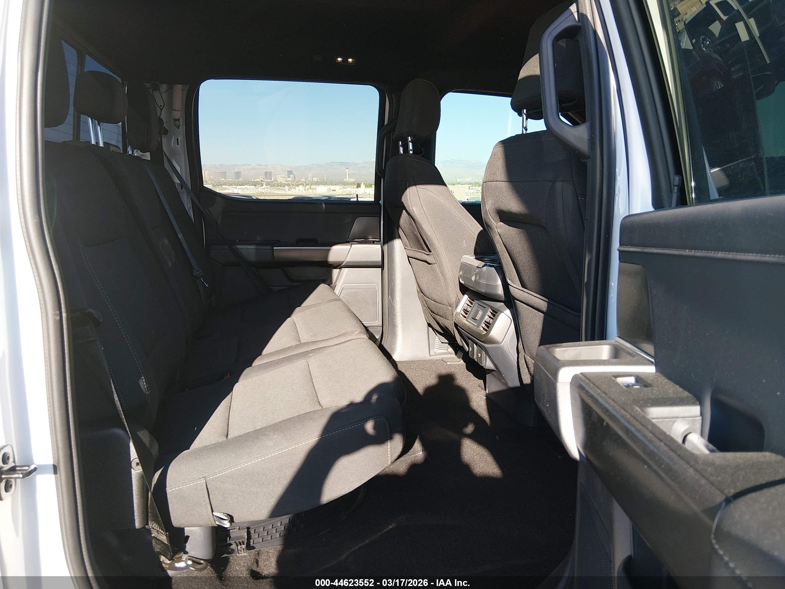 FORD F-150 image 8