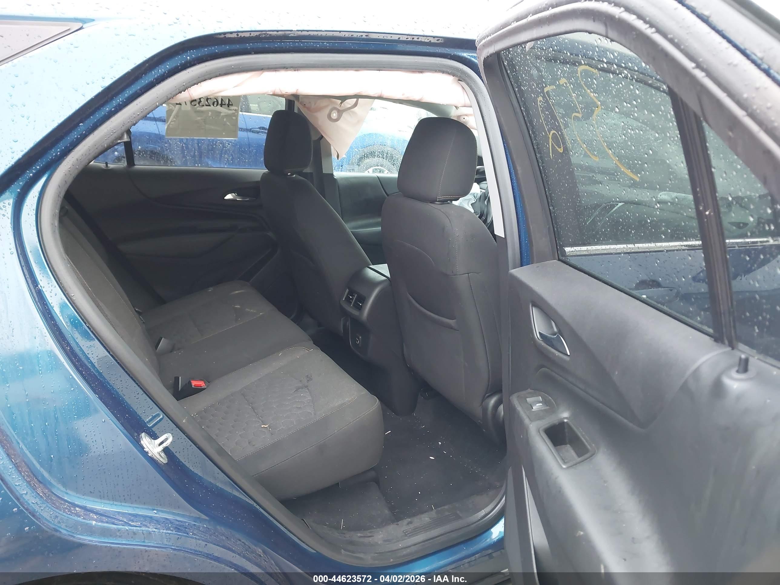 CHEVROLET EQUINOX image 8