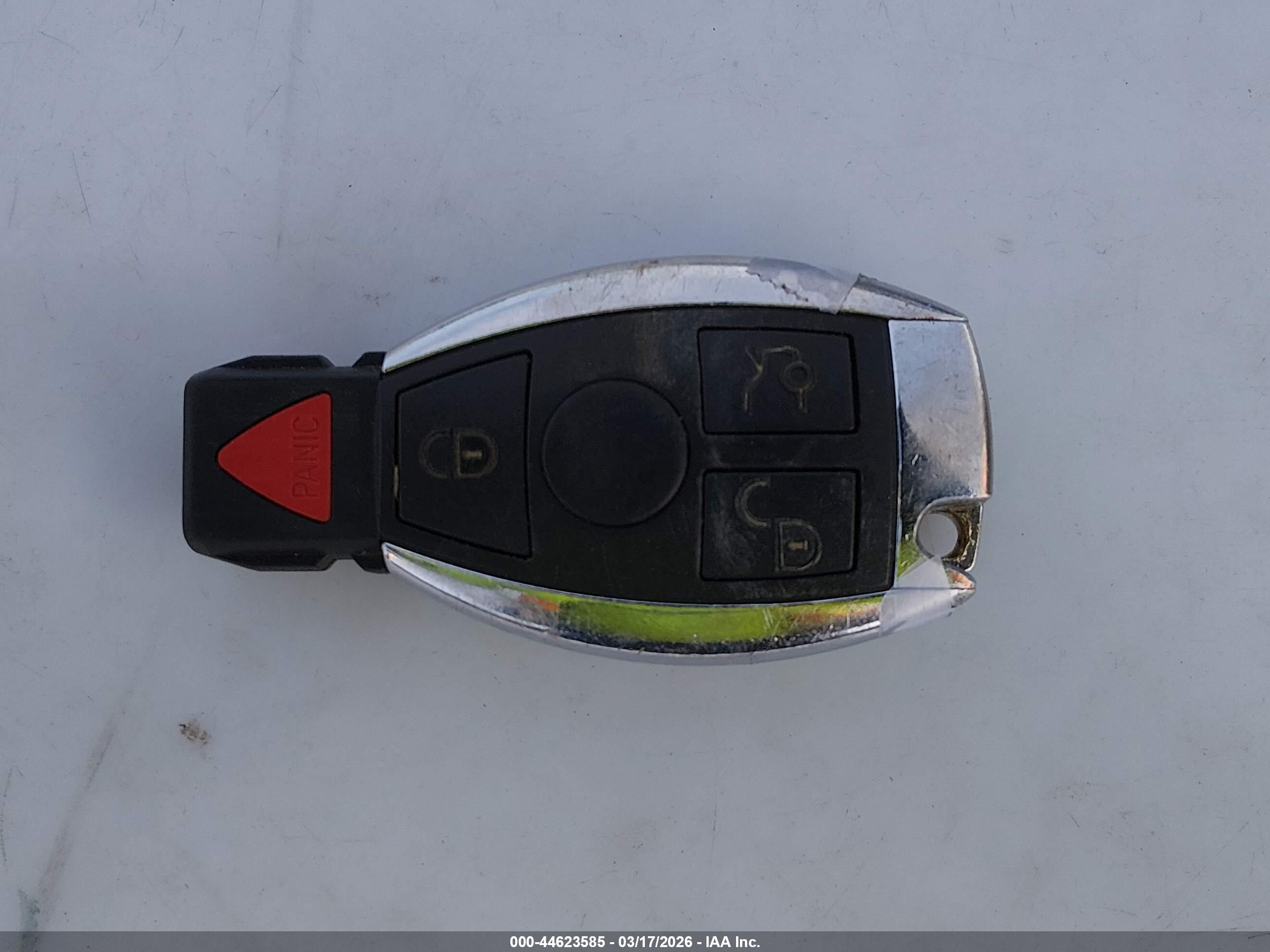 MERCEDES-BENZ C image 11