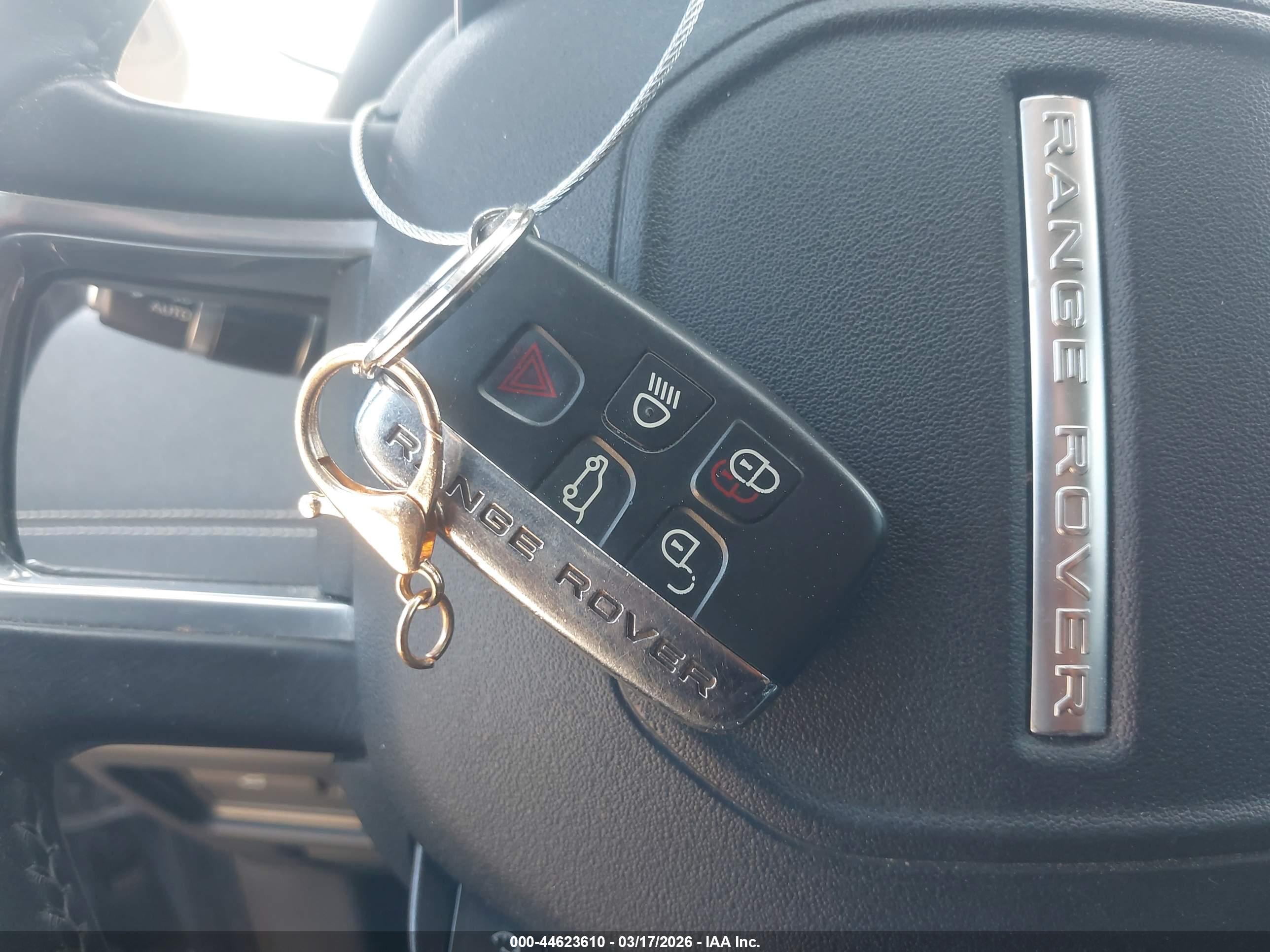 LAND ROVER image 11