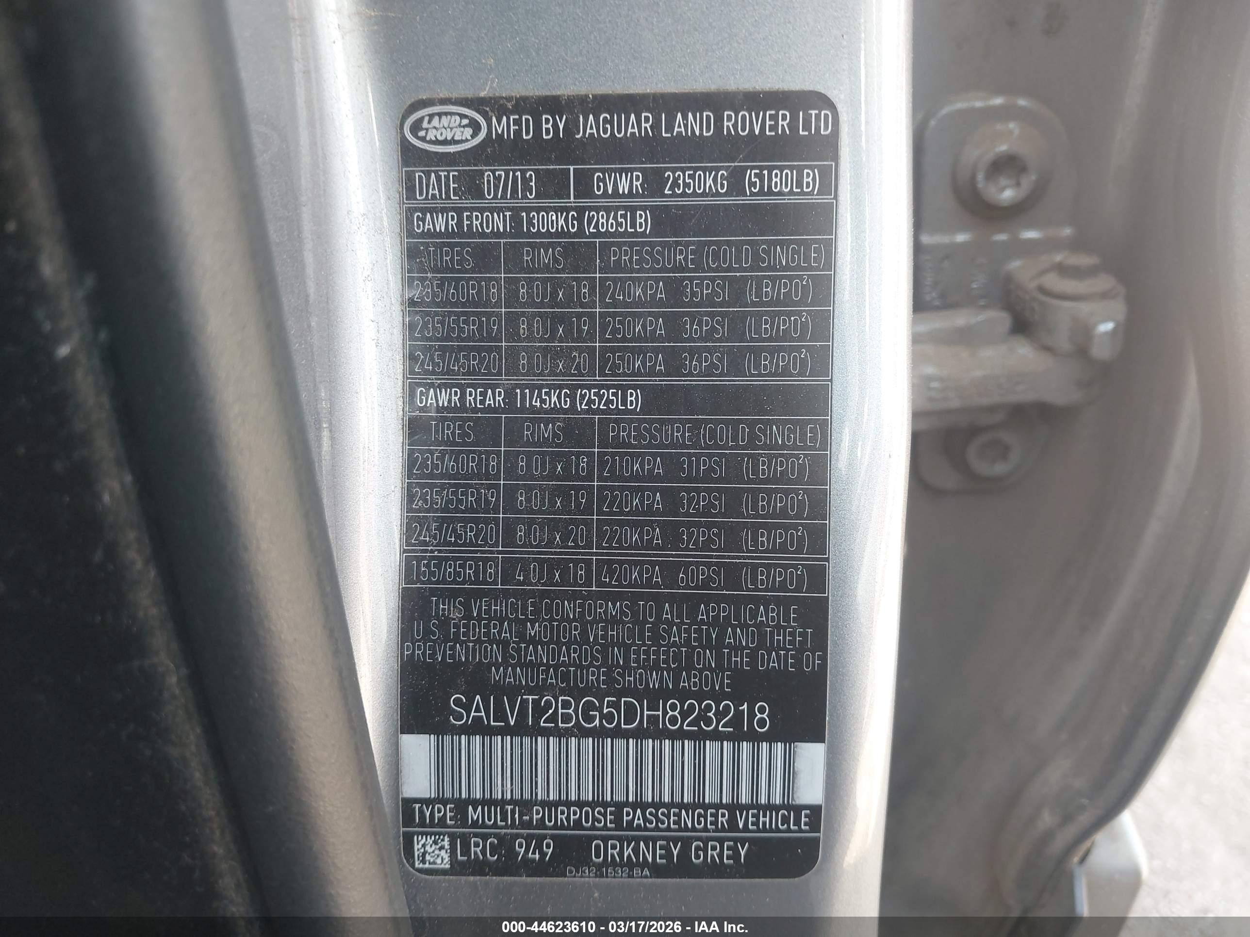 LAND ROVER image 9