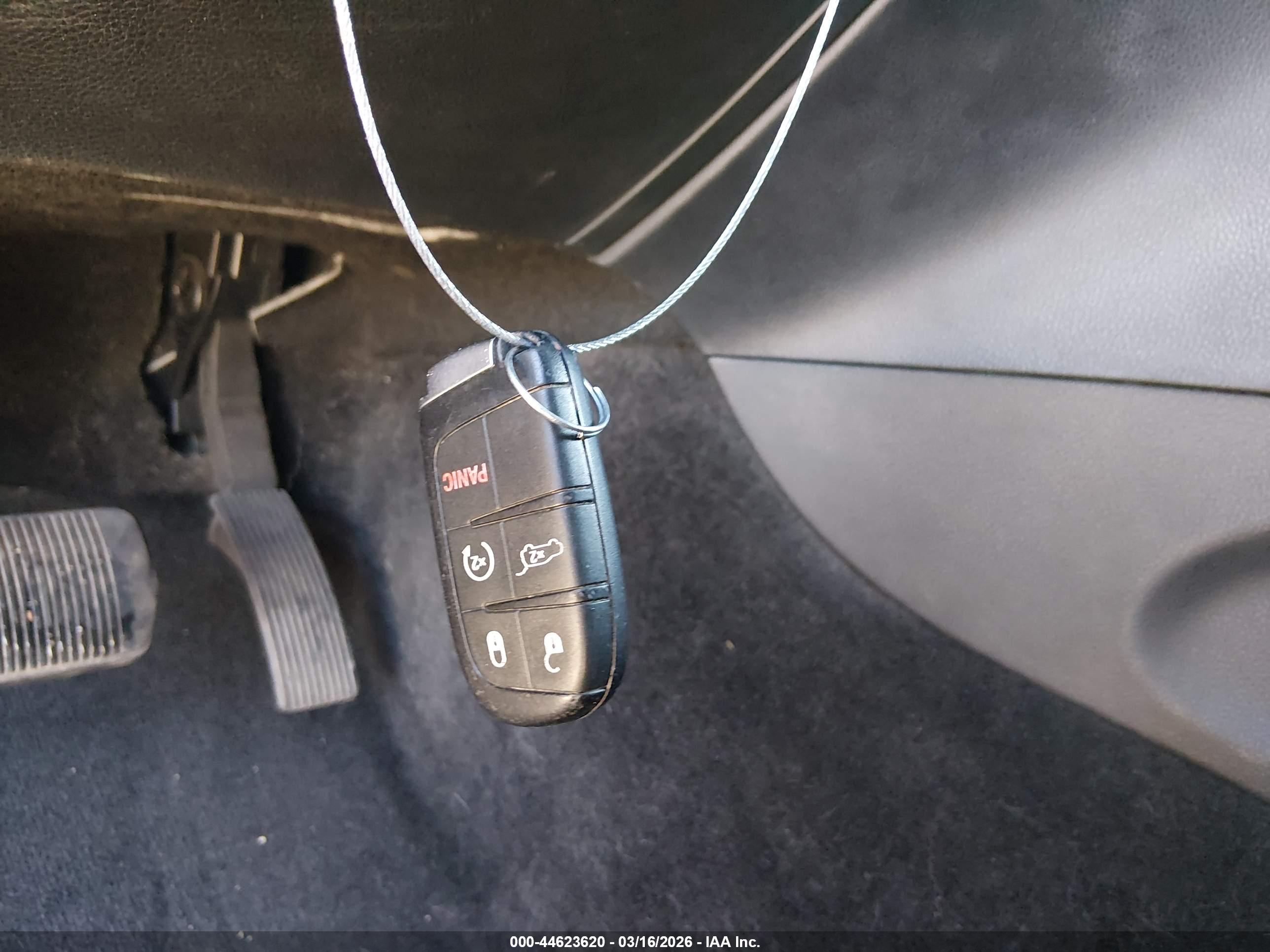 JEEP GRAND image 11