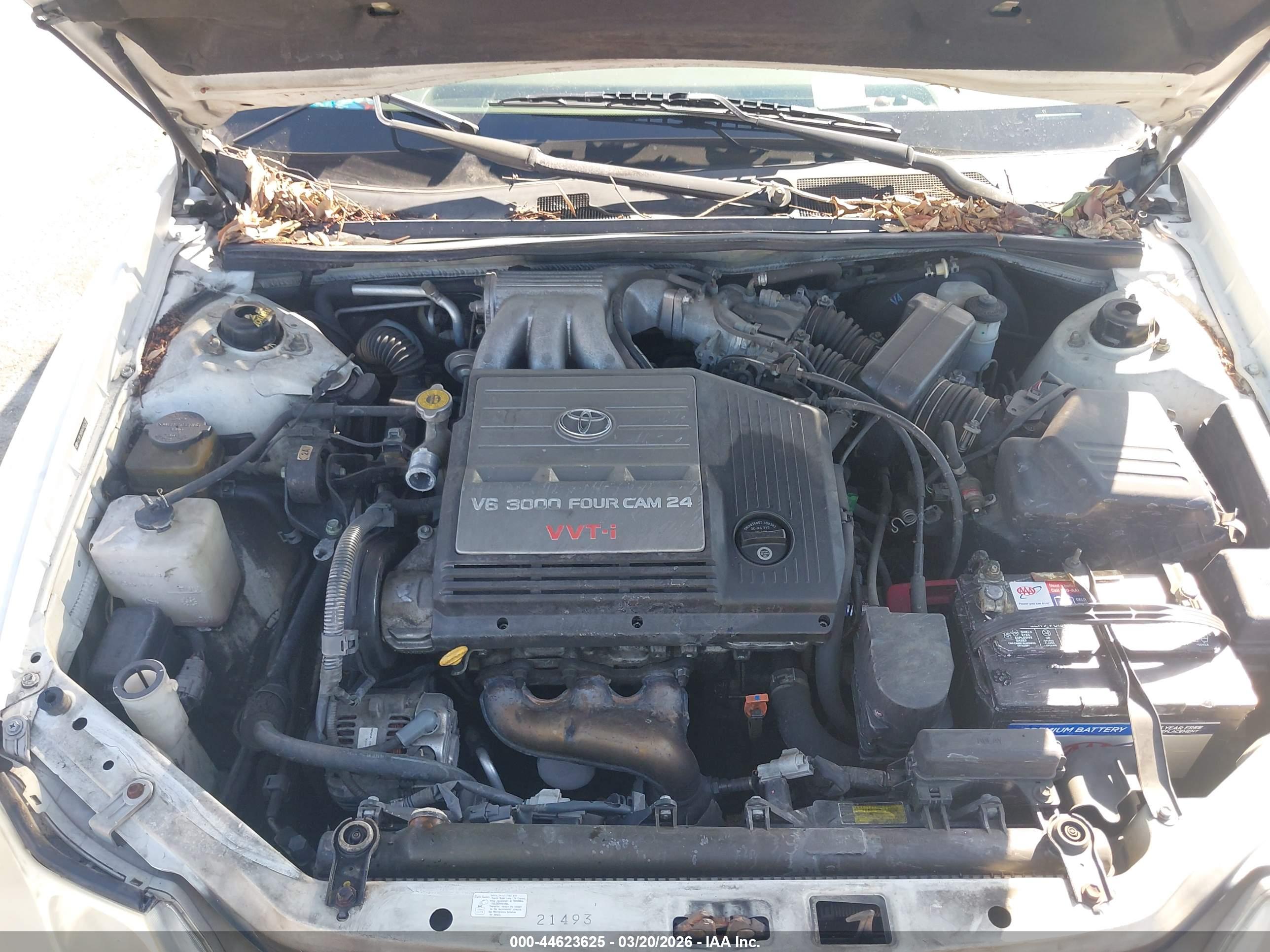 TOYOTA AVALON image 10