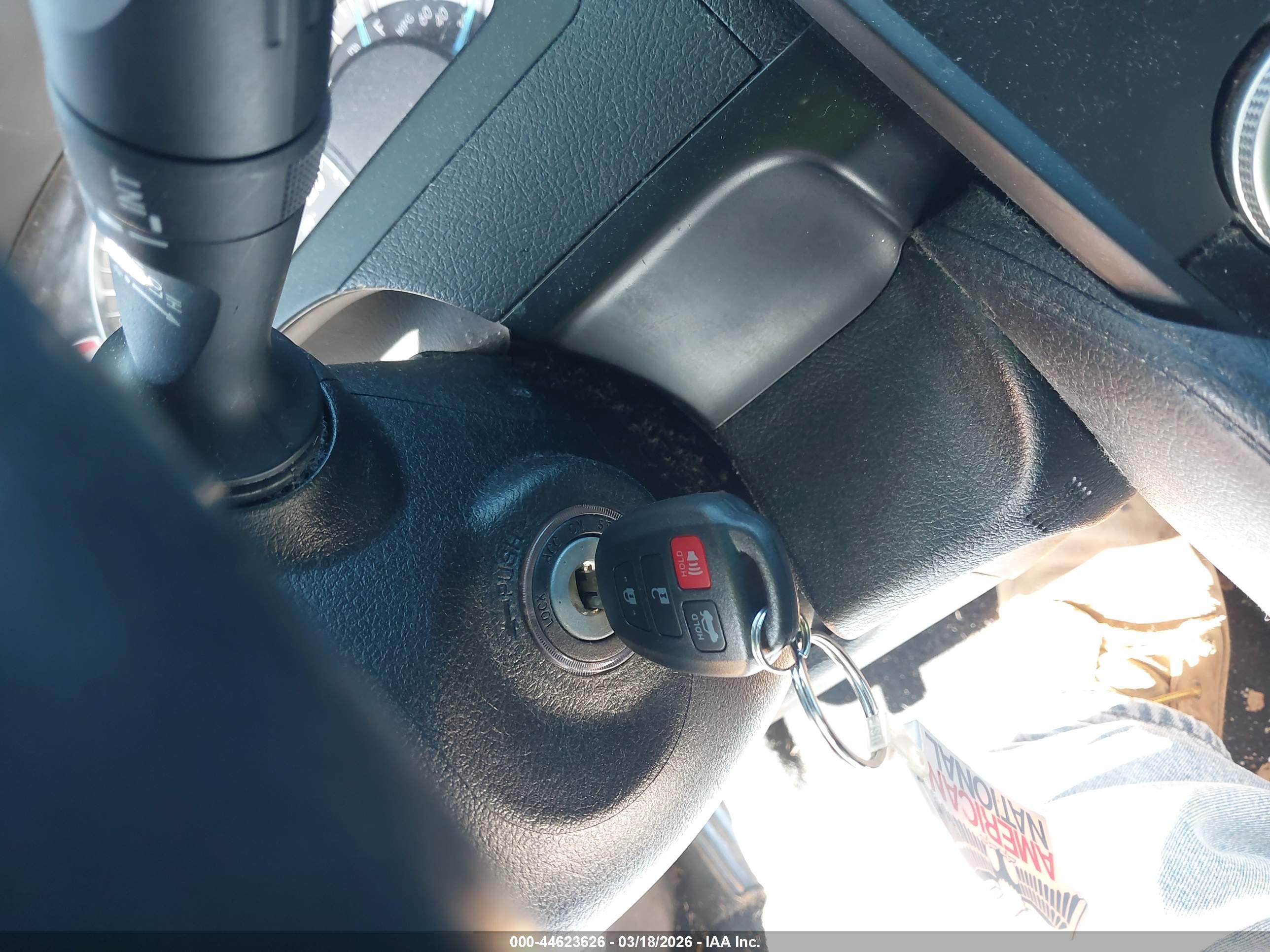 TOYOTA CAMRY image 11