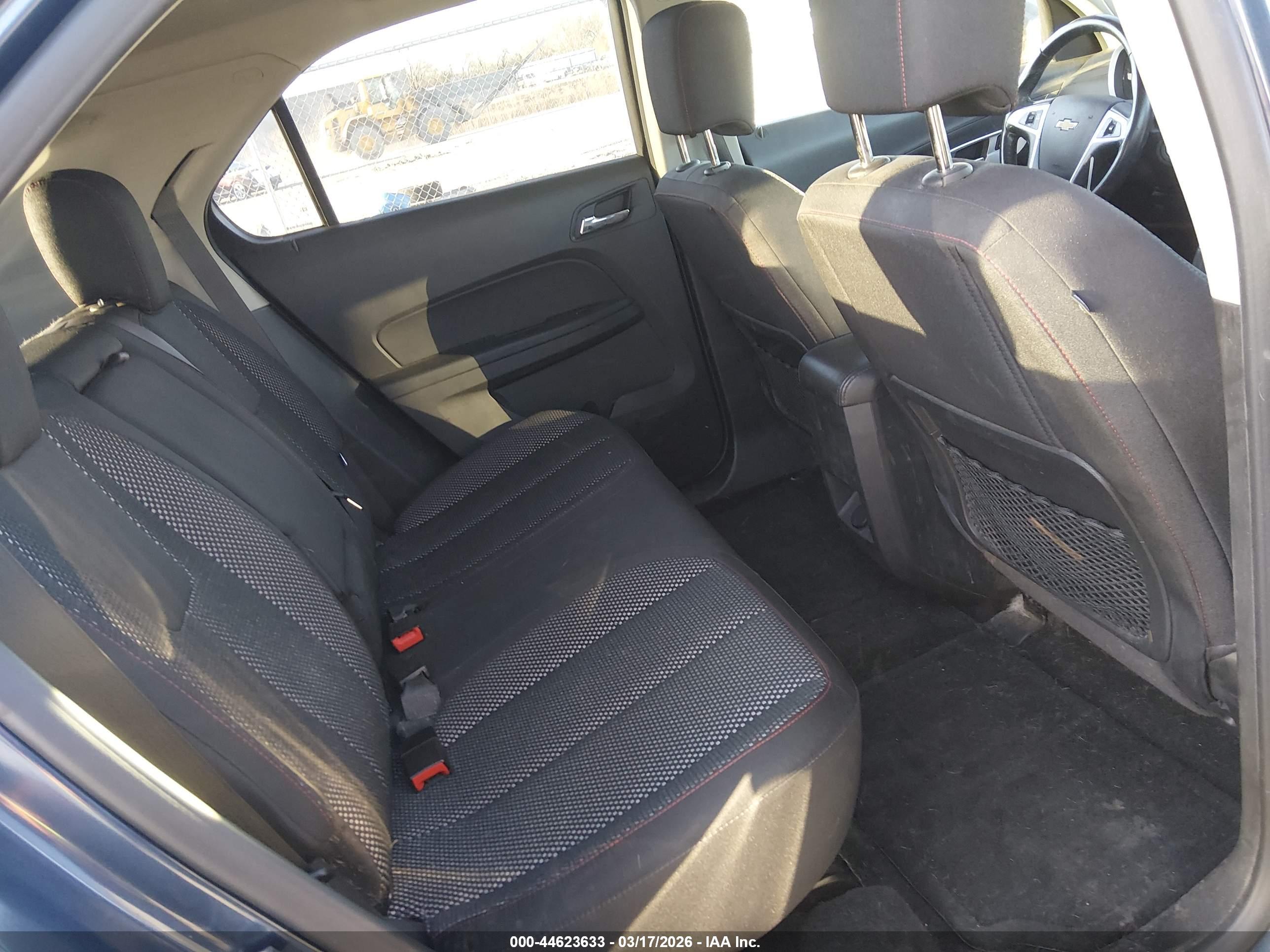 CHEVROLET EQUINOX image 8