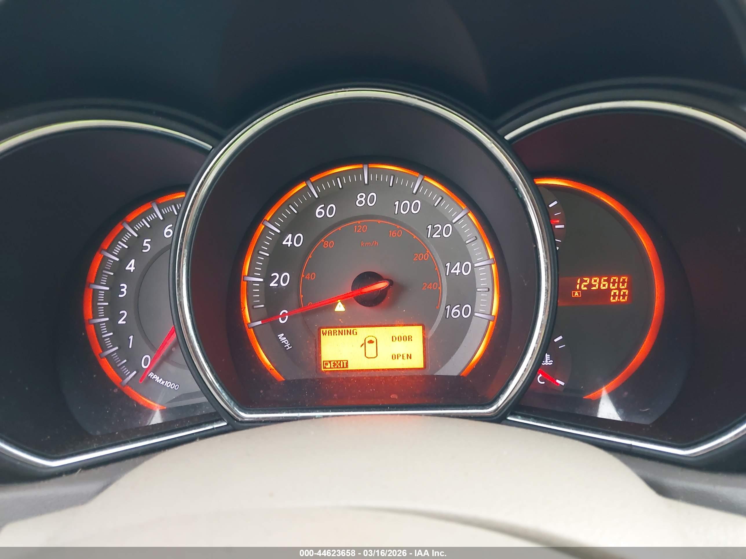 NISSAN MURANO image 7