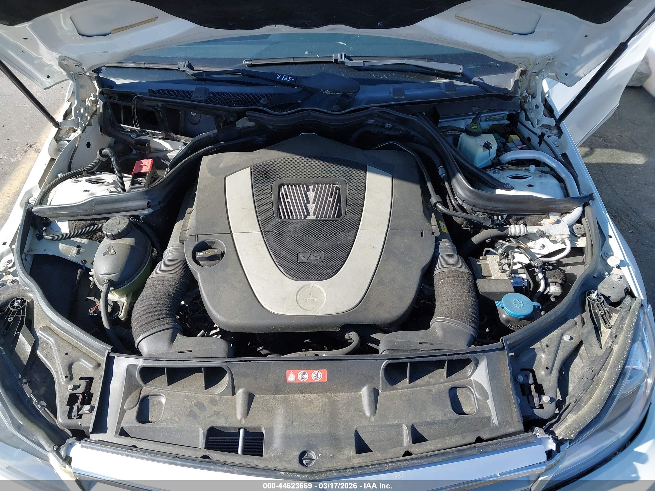 MERCEDES-BENZ C image 10