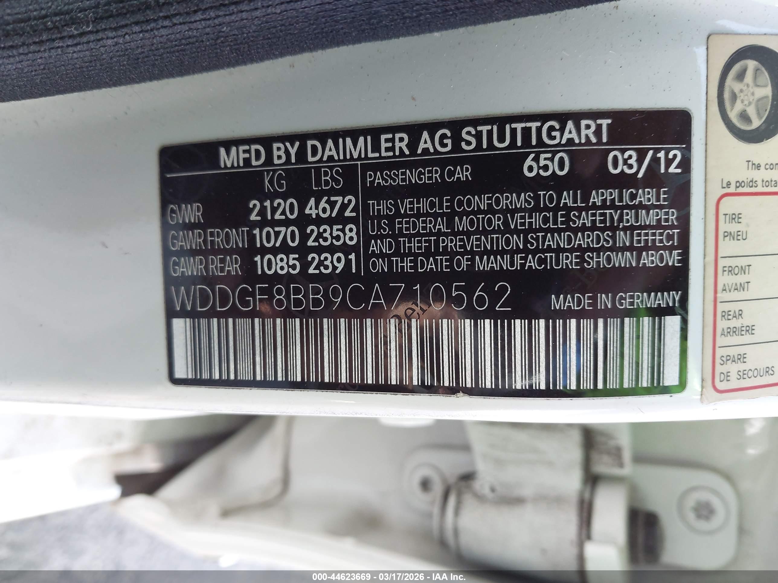 MERCEDES-BENZ C image 9