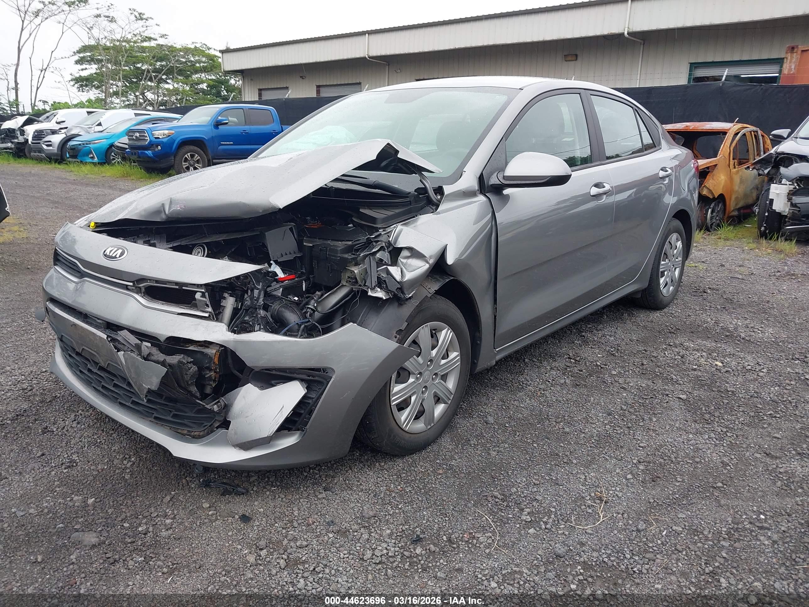KIA RIO image 2