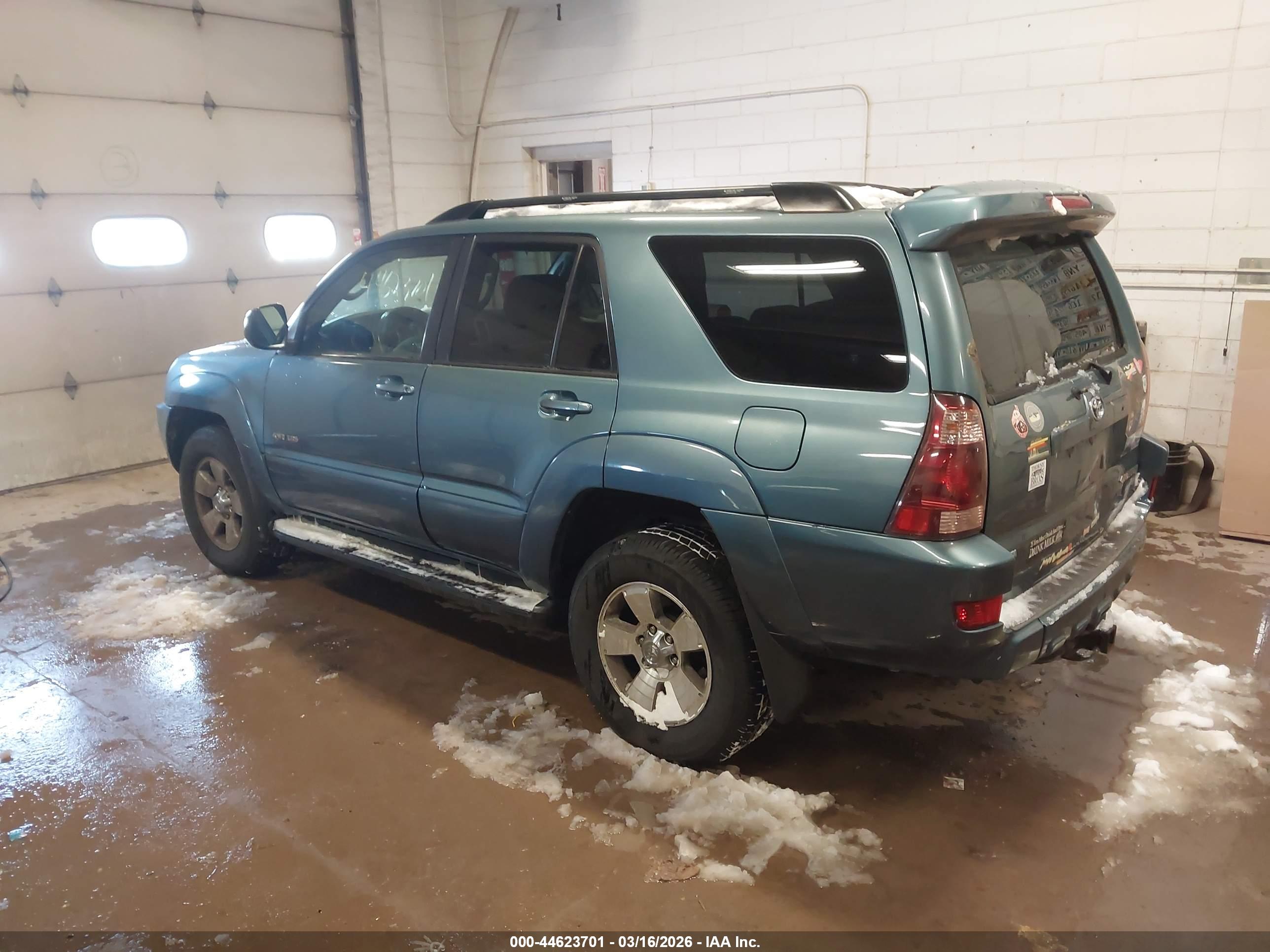 TOYOTA 4RUNNER image 3