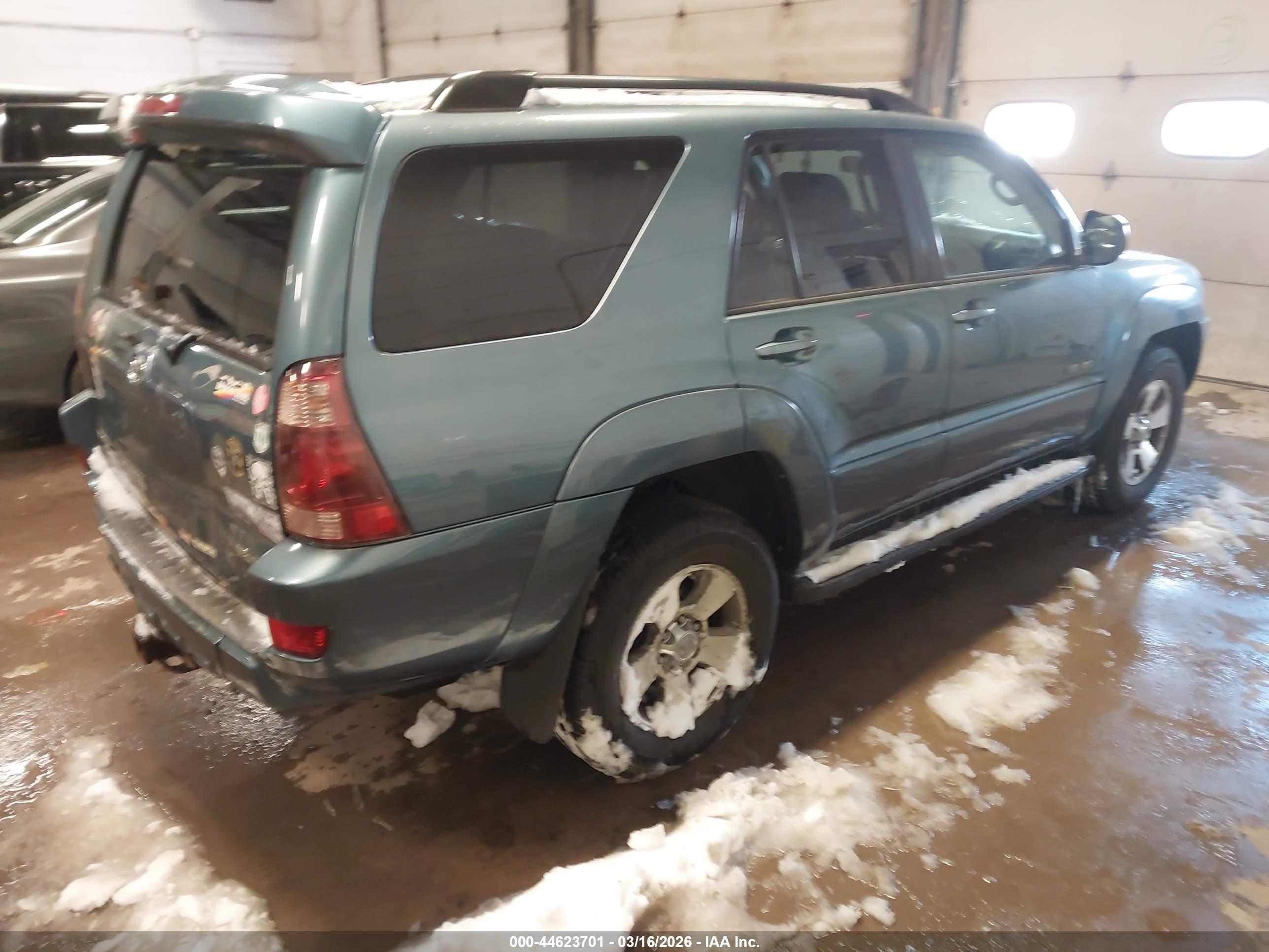 TOYOTA 4RUNNER image 4