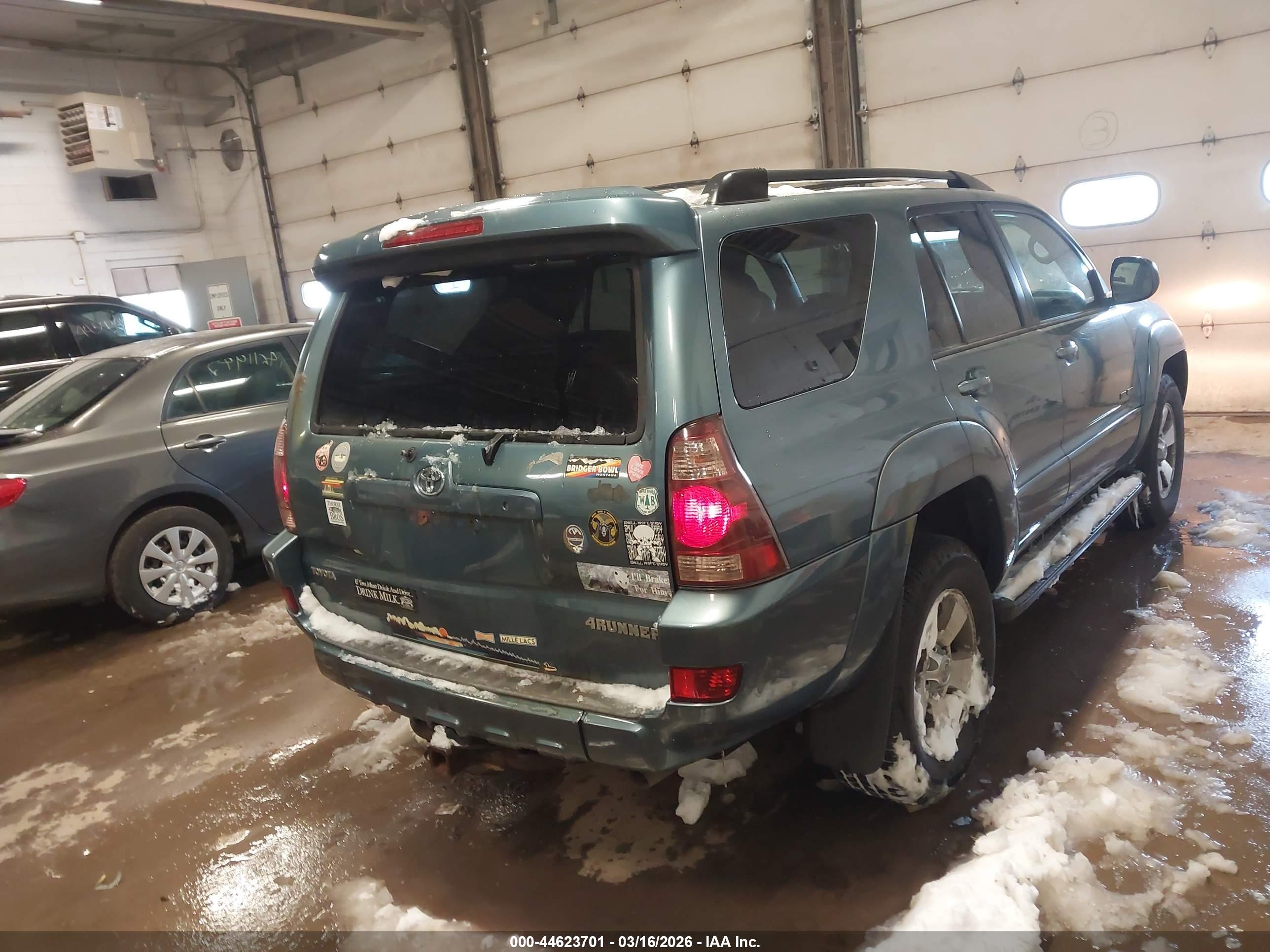 TOYOTA 4RUNNER image 6