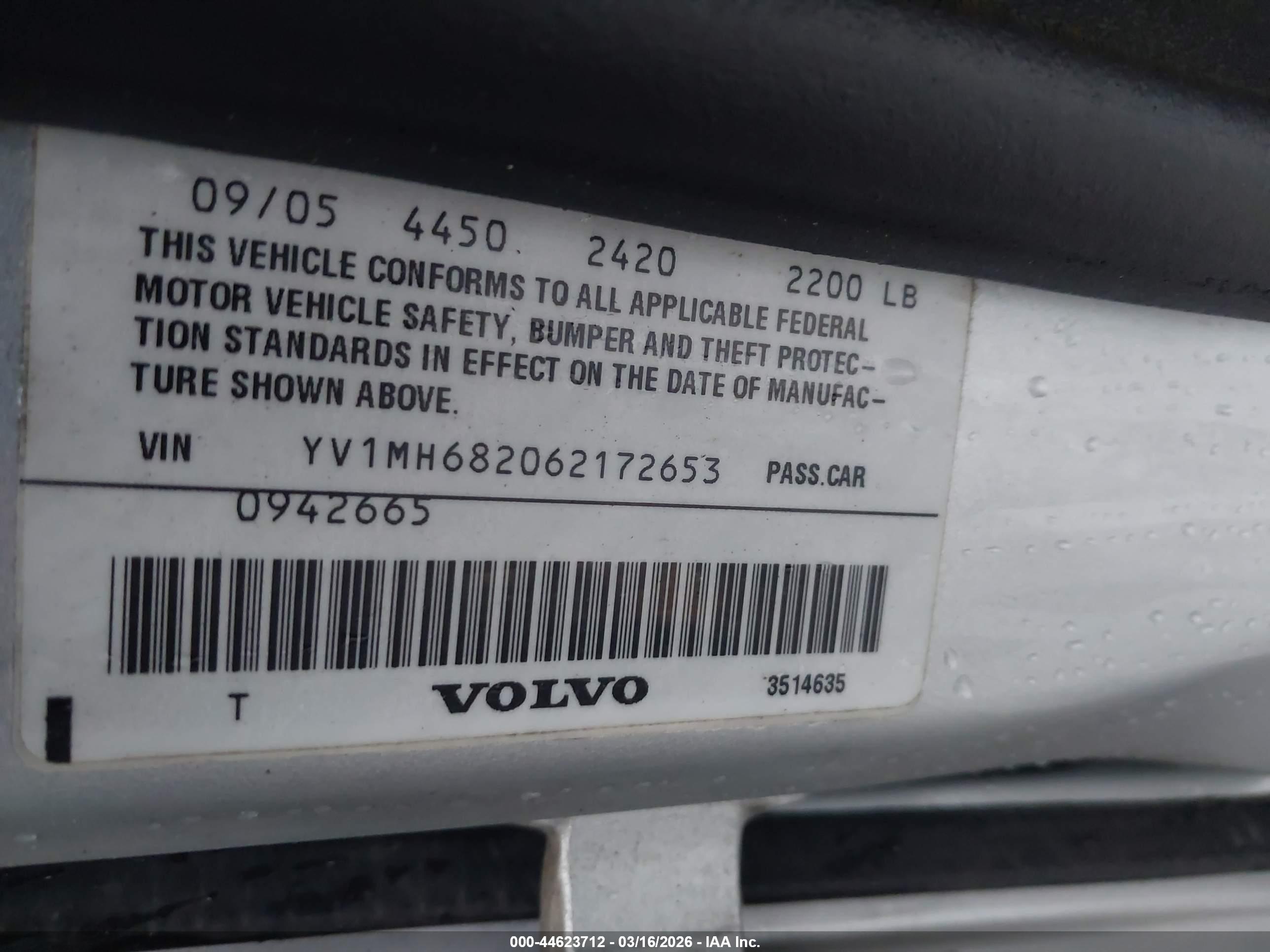 VOLVO S40 image 9