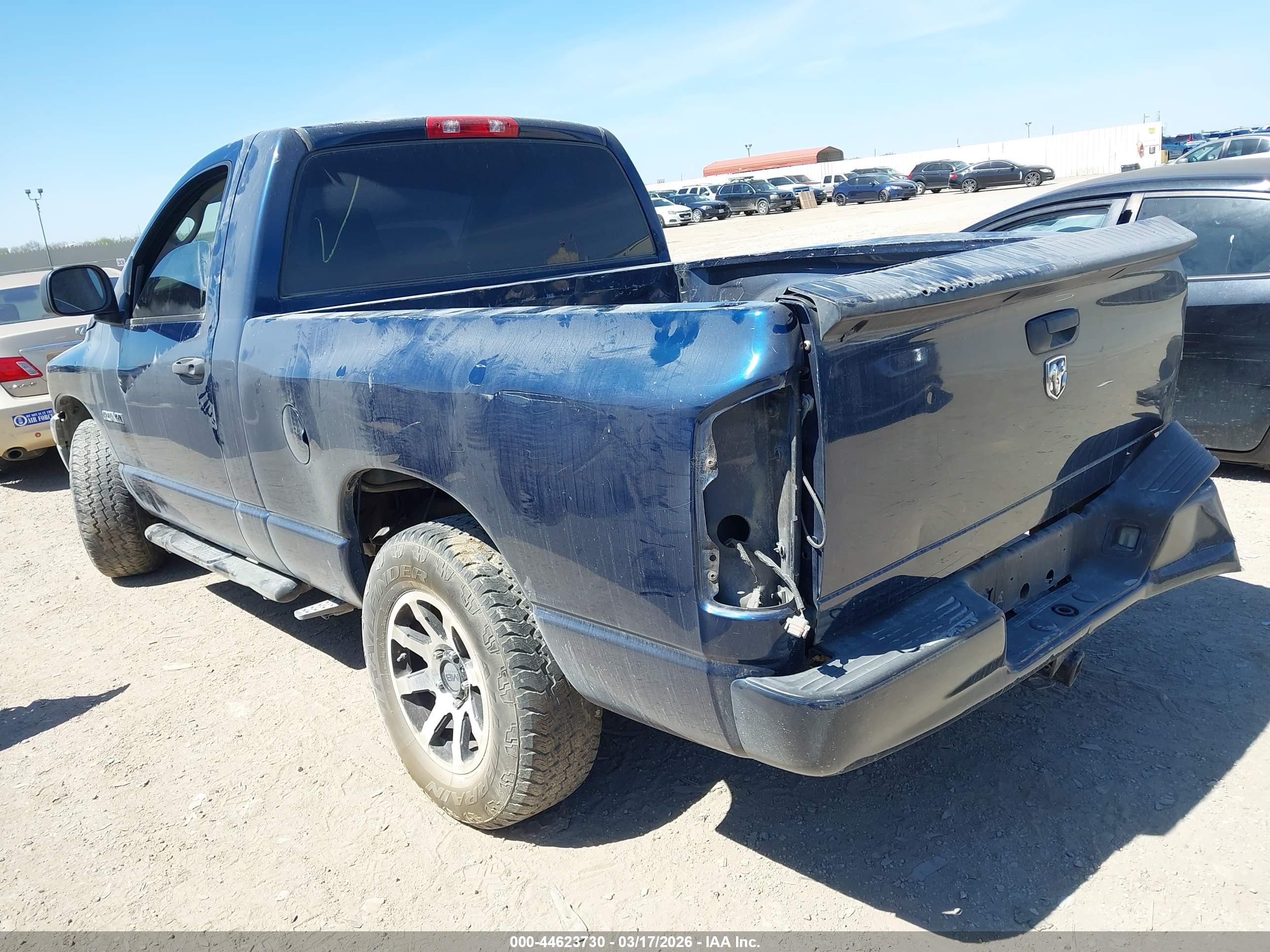 DODGE RAM image 3